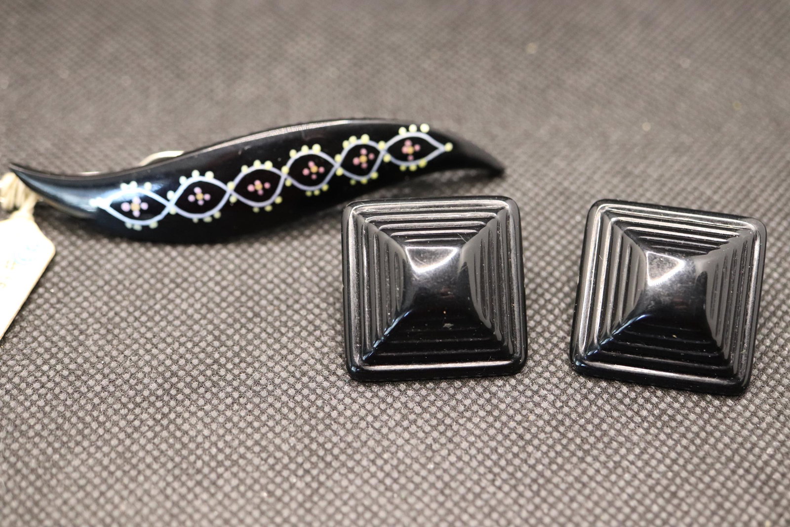 Vintage Black Bakelite Earrings & Hand Painted Barrette: Black bakelite pierced post earrings and a hand painted barrette with original tag