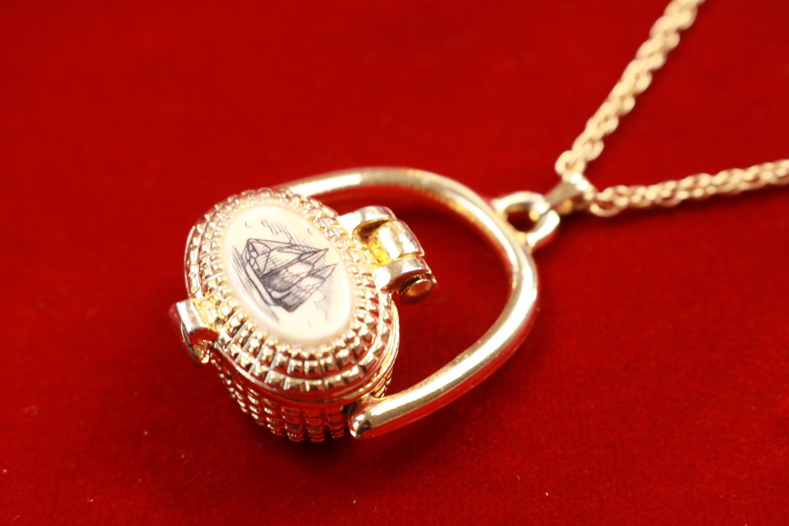 Vintage CC Pewter PAI Scrimshaw Clipper Ship Basket: Charming necklace with operating basket open/close pendant. Signed. Measures about 12" drop.