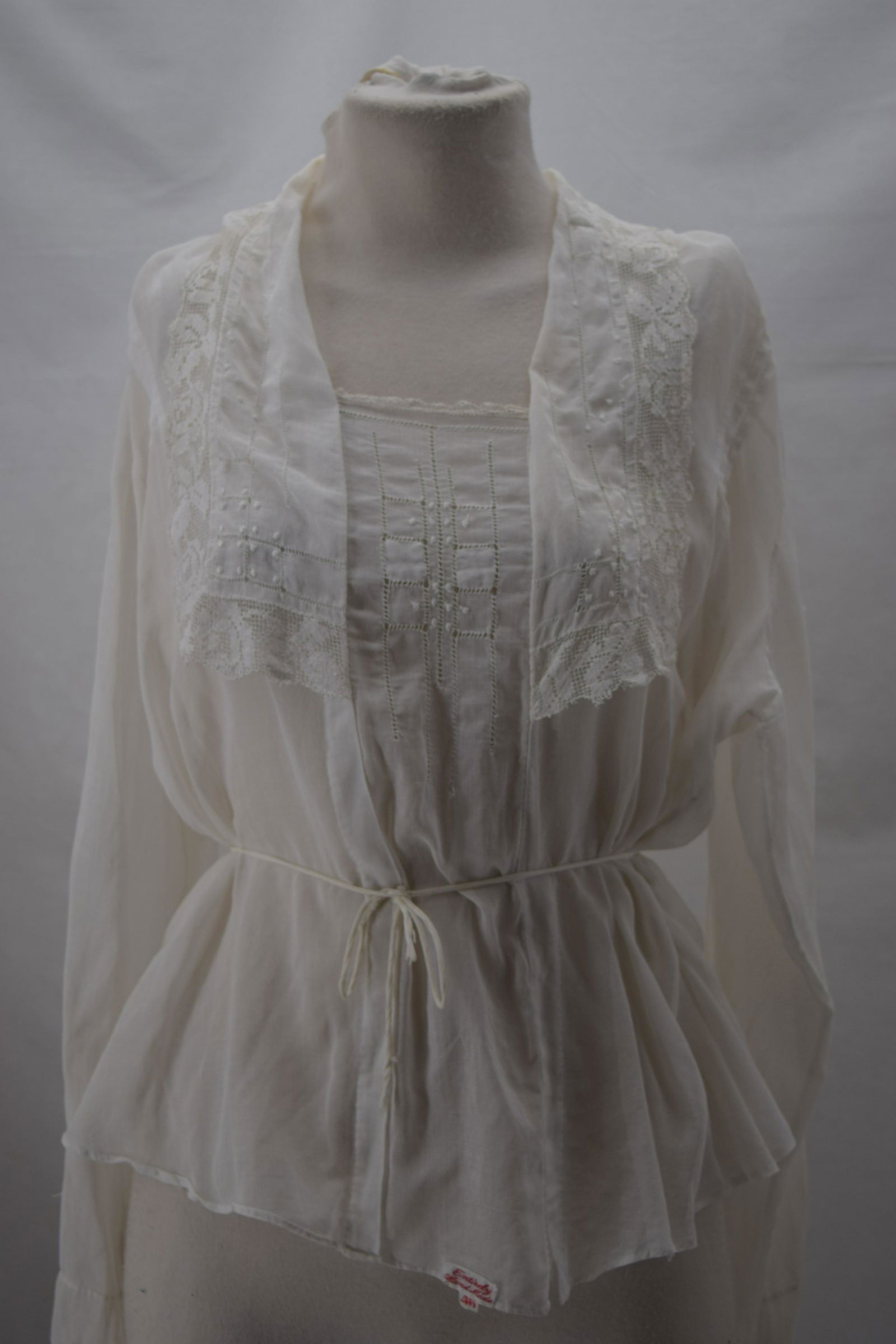 HAND MADE EDWARDIAN COTTON BLOUSE (1 of 6)