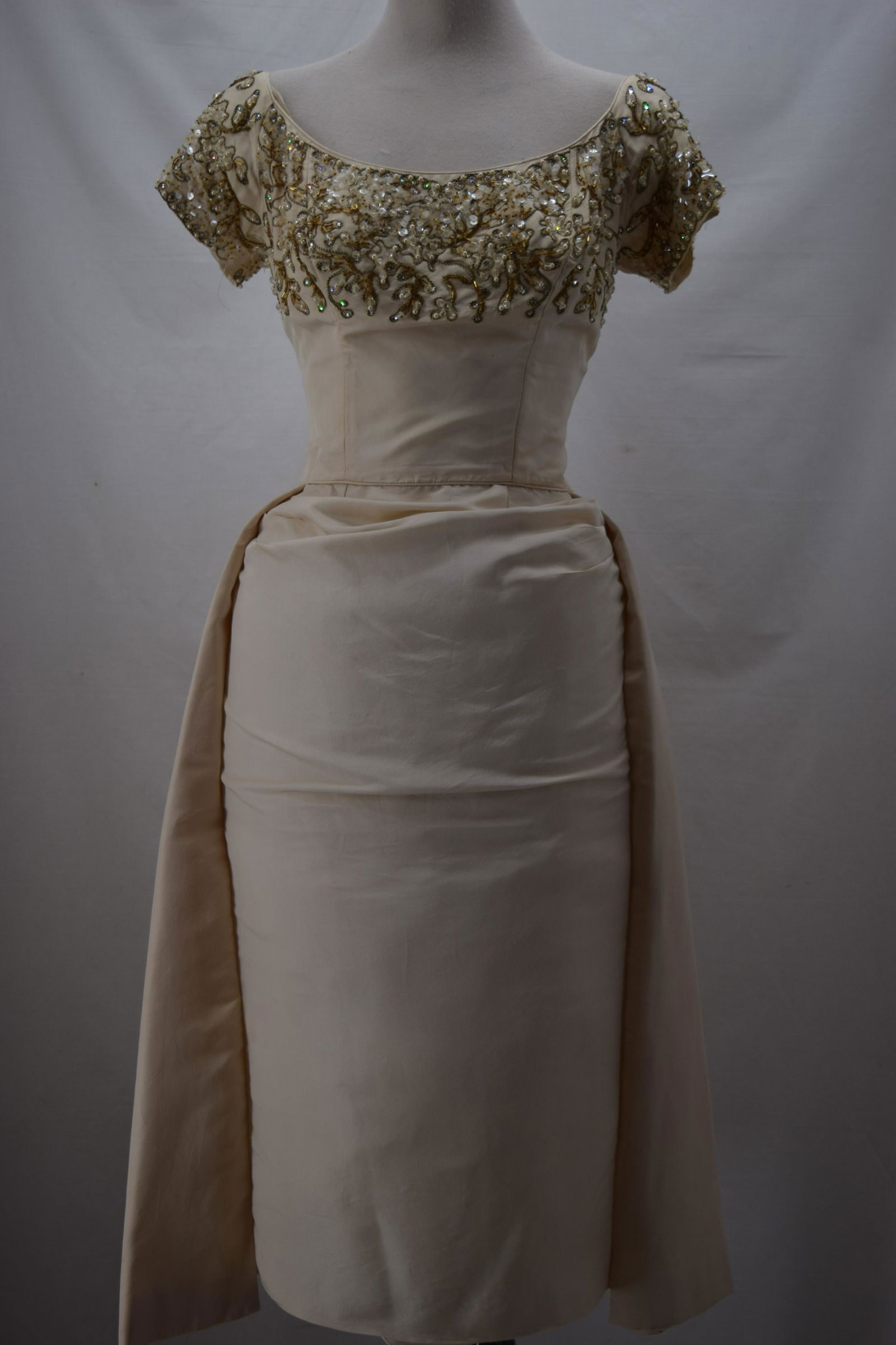 1950'S    CEIL CHAPMAN BEADED PARTY DRESS (1 of 11)