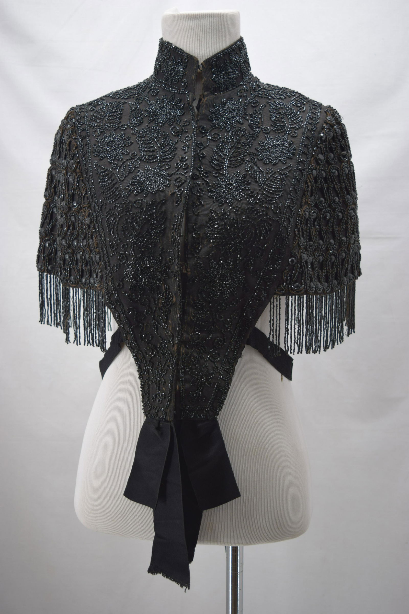 VICTORIAN BEADED CAPLET, LABEL "PERFECT" (1 of 10)