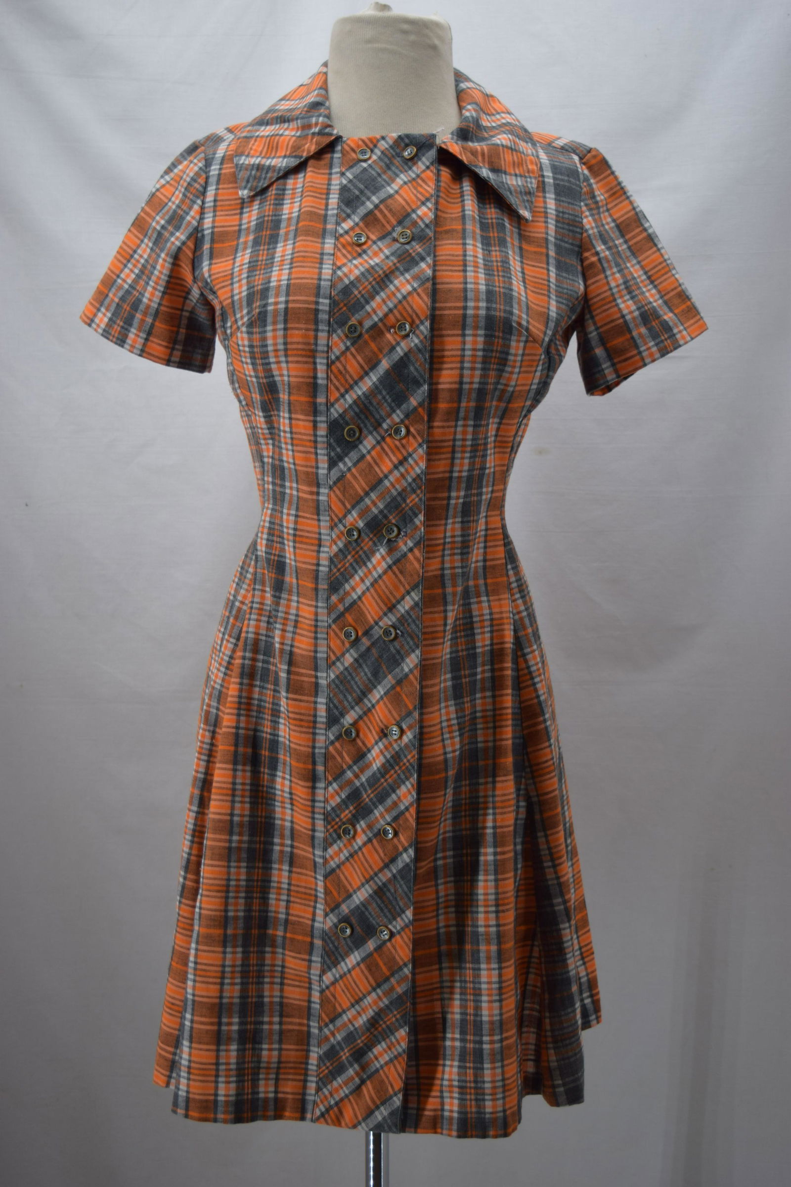 Vintage 1960's Country Junior Plaid Cotton Dress (1 of 8)