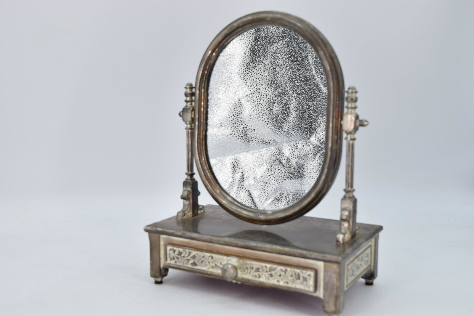 Vintage Vanity Mirror with Draw: small size swivel vanity mirror, jewelry box with picture frame, approx. `10 1/2 tall, 8 x 4 1/2