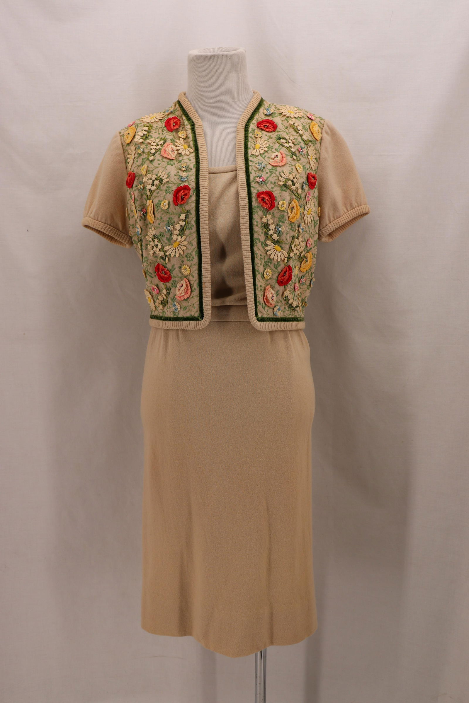 Vintage 1960's CARLYE 2 Pc Wool Knit Dress Set (1 of 12)