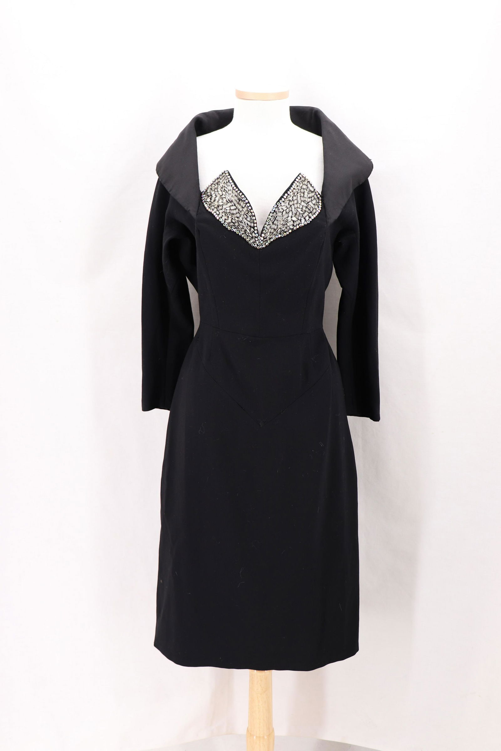 Vintage 1940's Black Bomb Shell Cocktail Dress (1 of 6)