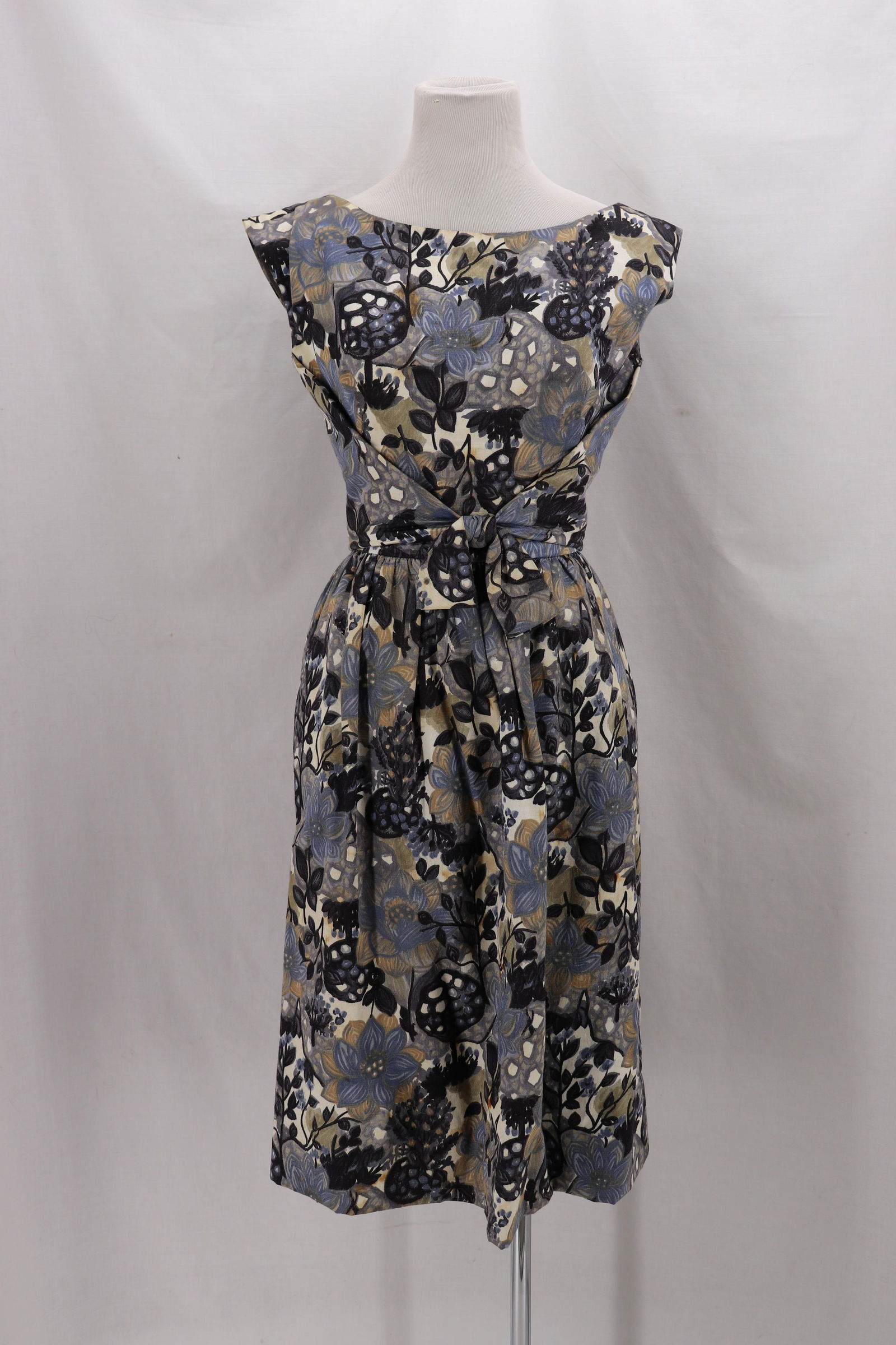 Vintage 1960's ADELE SIMPSON Floral Cocktail Dress (1 of 8)