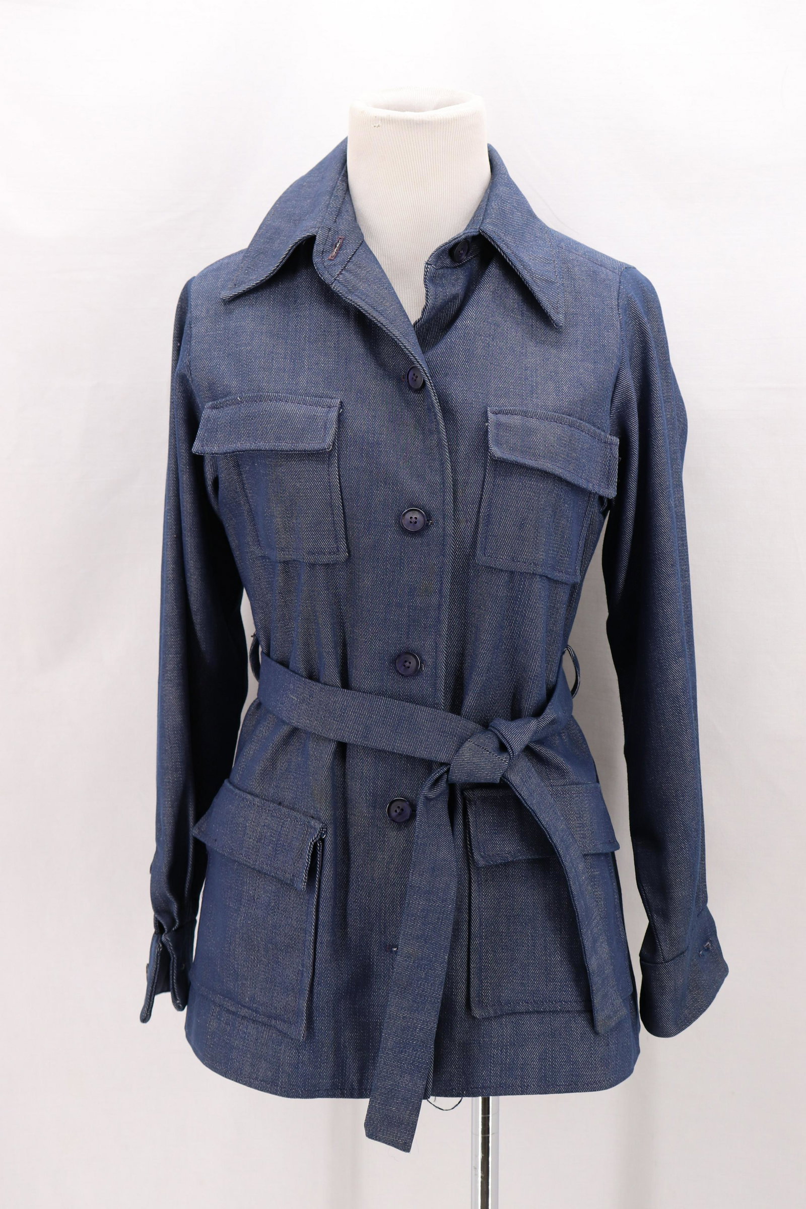 Vintage 1970's Norfolk Design Ladies Shirt: 4 flap over pocket front with matching tie belt, long sleeve button cuffs, bust 37, waist 34, pocket needs seam stitching, some stains, missing button