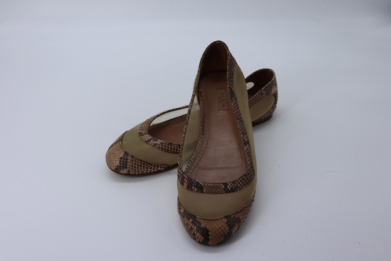 Vintage ALAIA Snake Skin & Mesh Ladies Flats: size 38 1/2 good worn condition with small damage at back heel