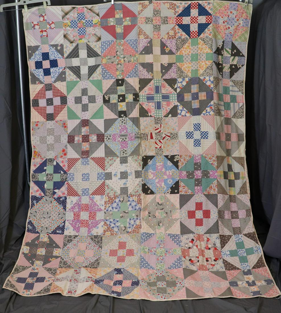 Vintage 1930's Summer Quilt (1 of 6)