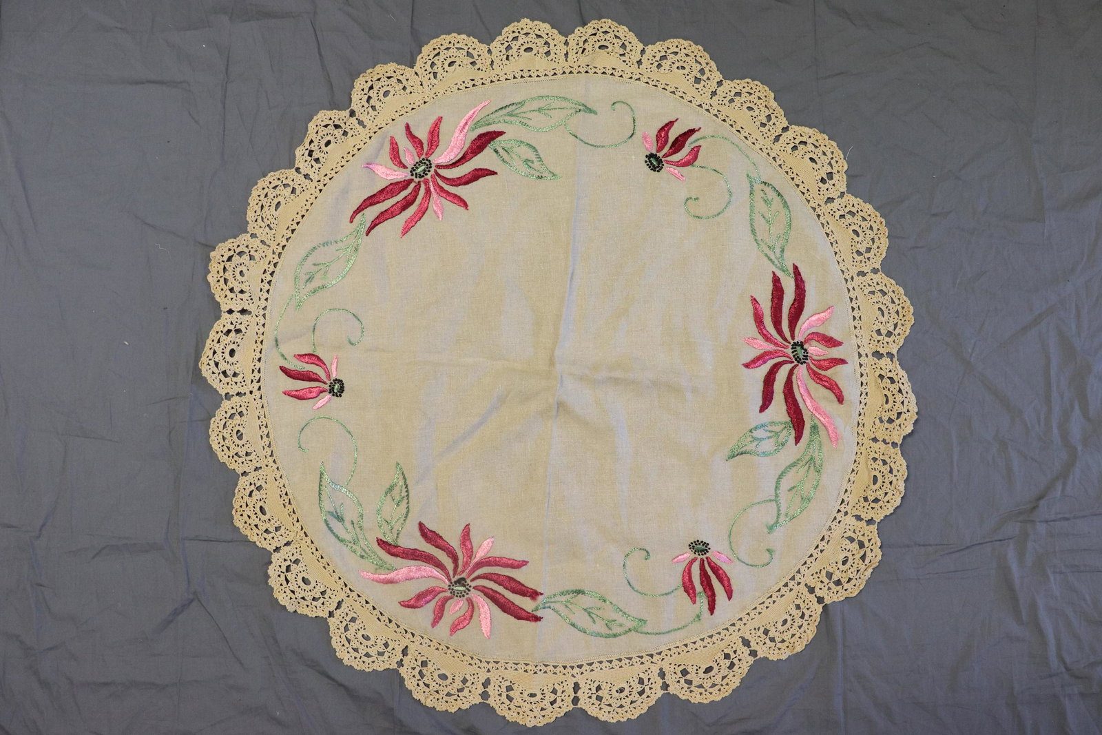 Vintage Arts & Crafts Silk Embroidered Round Table: hand embroidered and crochet trim, approx. 39 inches across