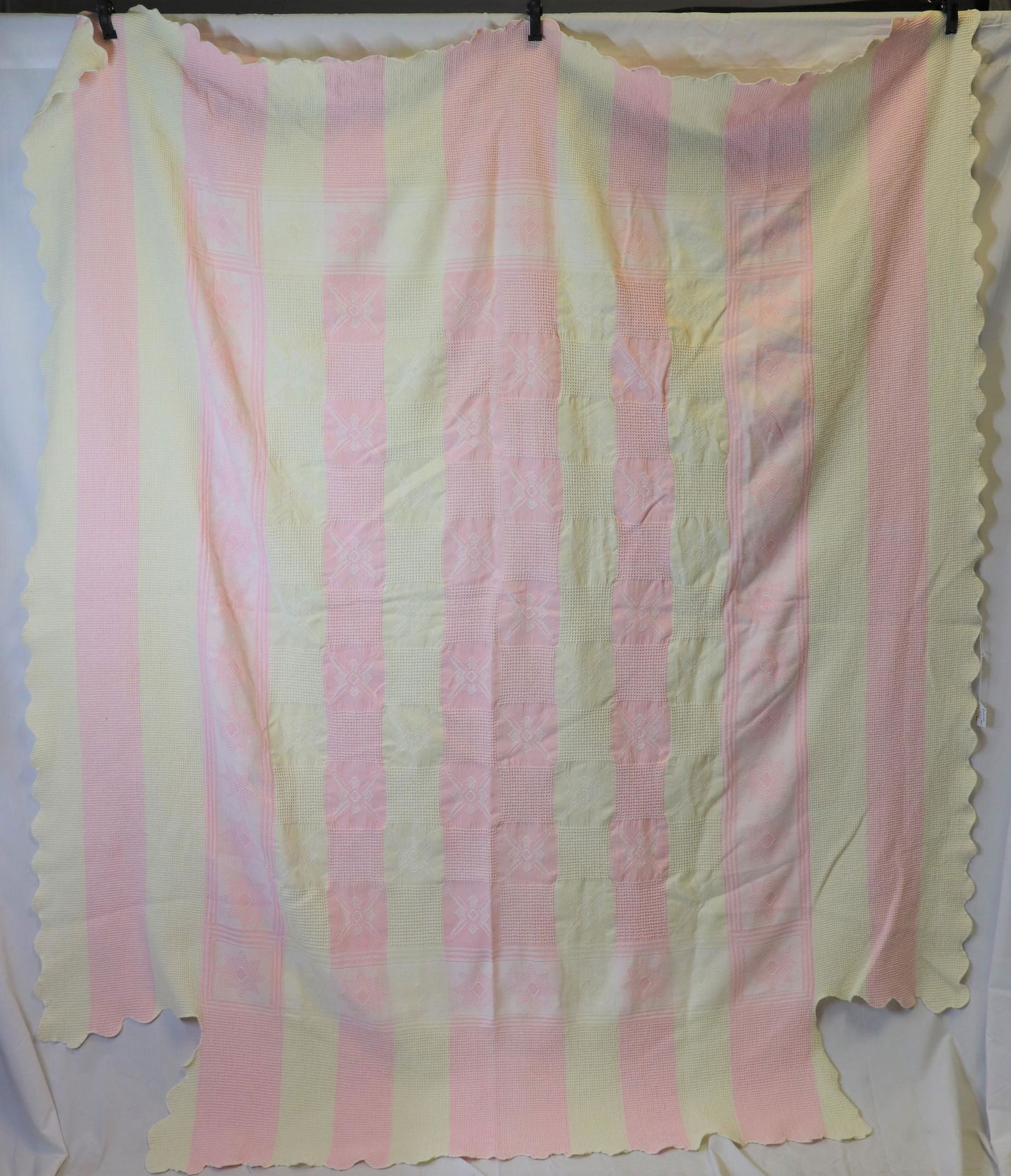 Vintage 1950's Cotton Box Weave Bedspread & Pillow (1 of 5)