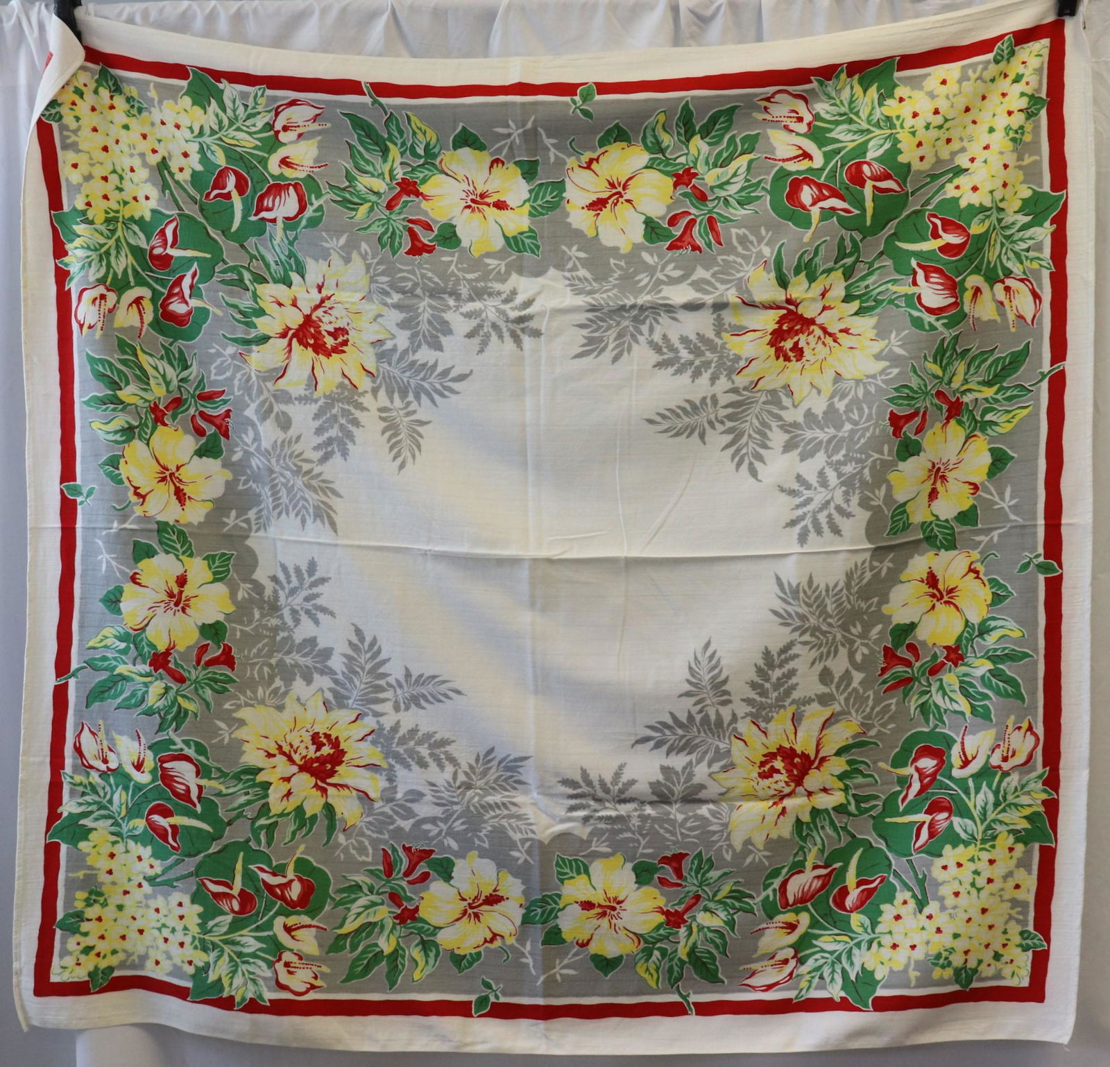 Vintage 1950's Printed Cotton Table Cloth with Flowers (1 of 5)