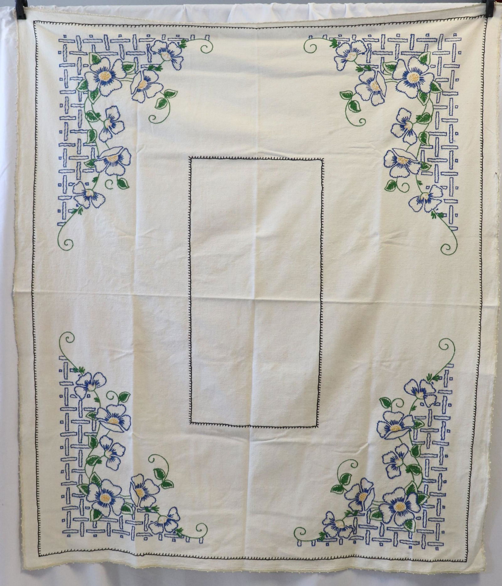 Vintage 1930's Floral Embroidered Table Cloth (1 of 6)