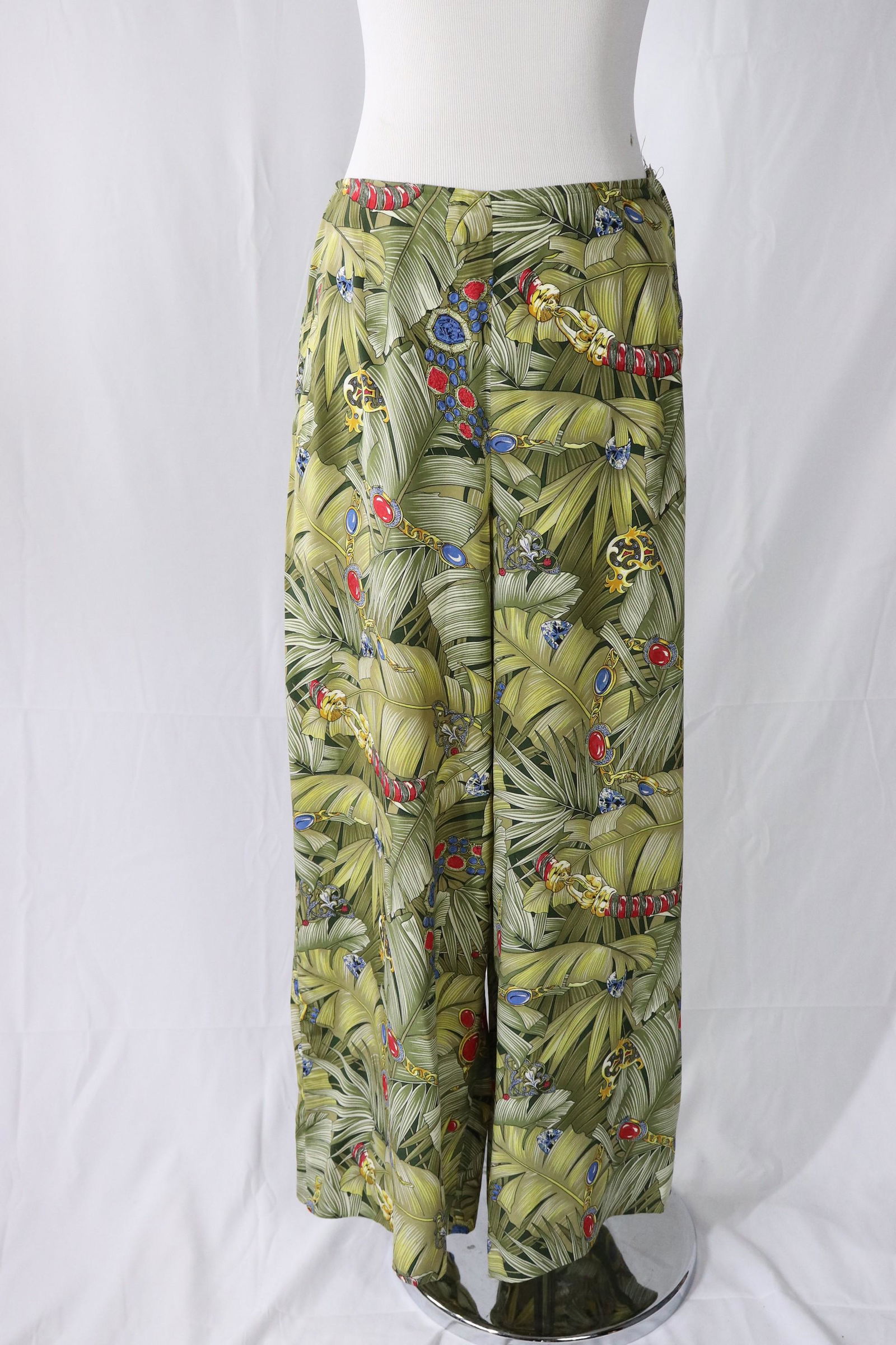 Vintage LOEWE, Madrid Silk Palazzo Pants: green leaf pattern silk blend, Loewe Madrid Palazzo pants, high waist side zipper, side pockets, approx. 28 waist, 26 1/2 inseam