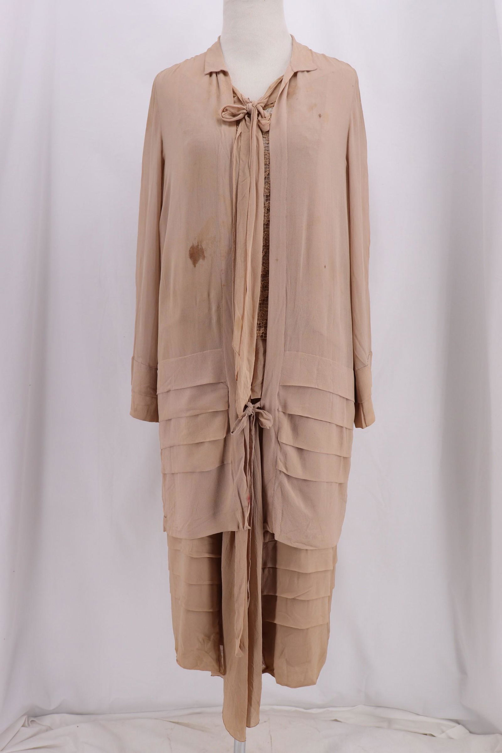 Antique 1910's Silk & Lace Dress and Jacket Set (1 of 20)