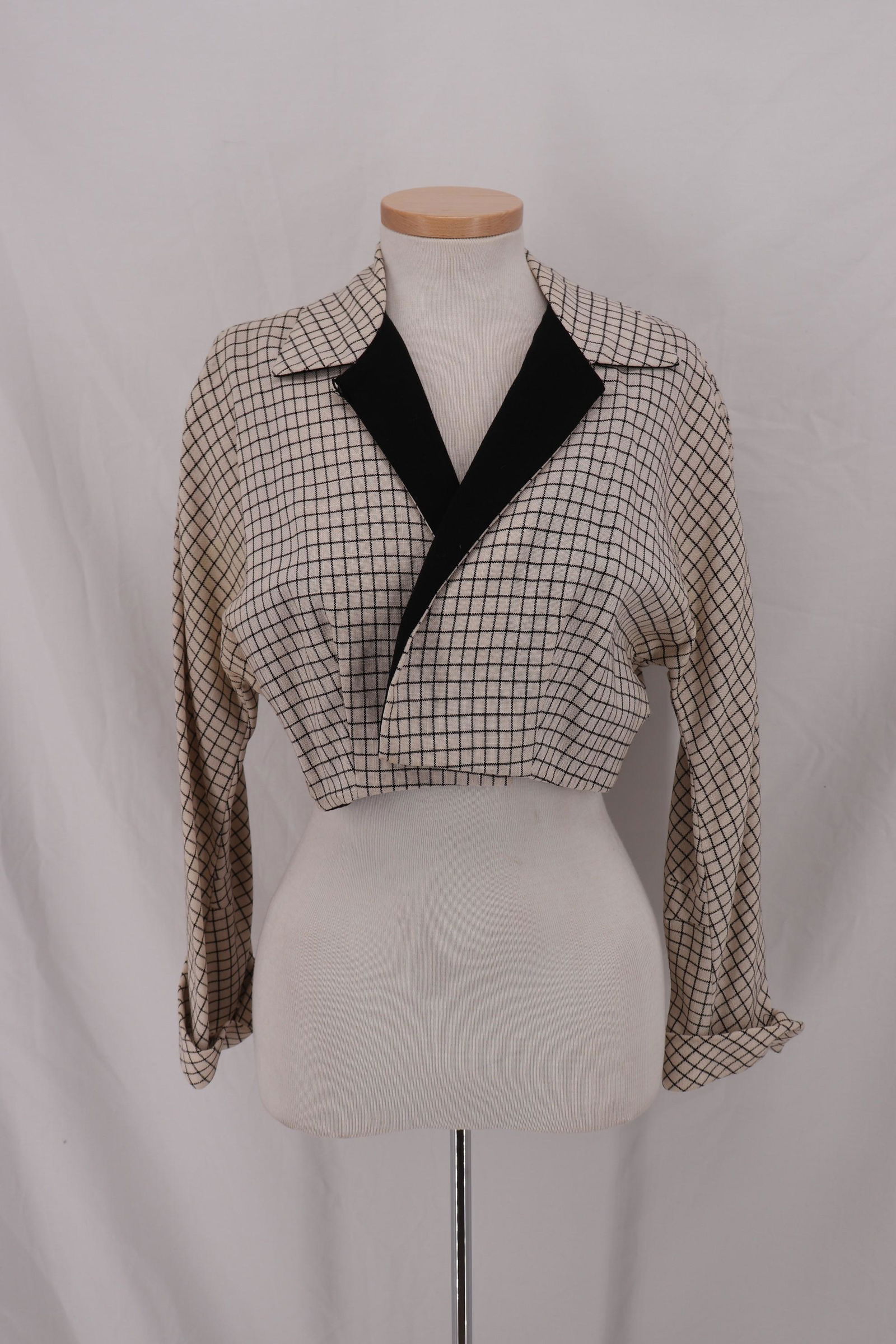 Vintage 1950's Ladies Crop Jacket (1 of 12)