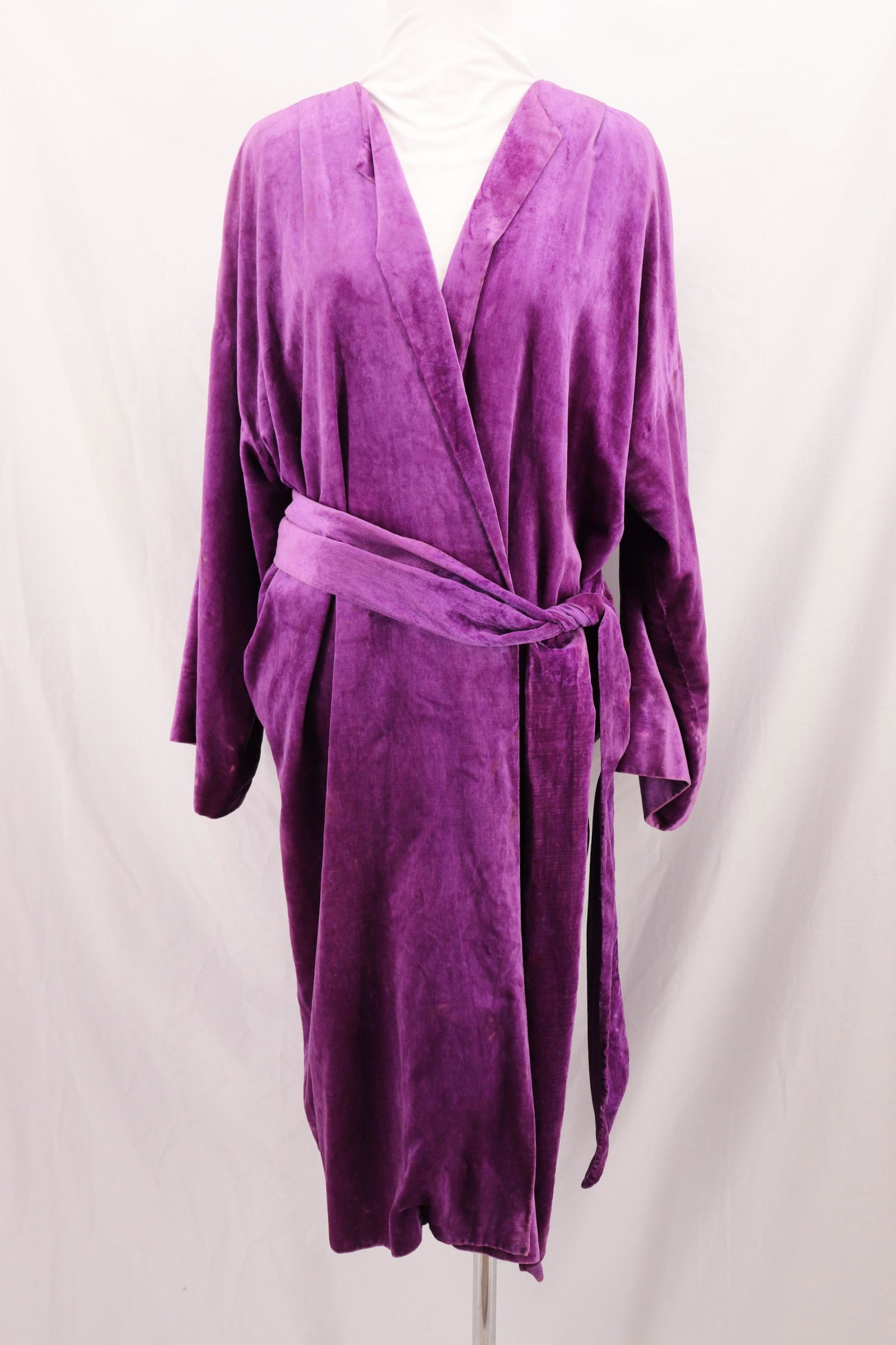 Vintage 1920's Purple Velvet Opera Coat (1 of 18)