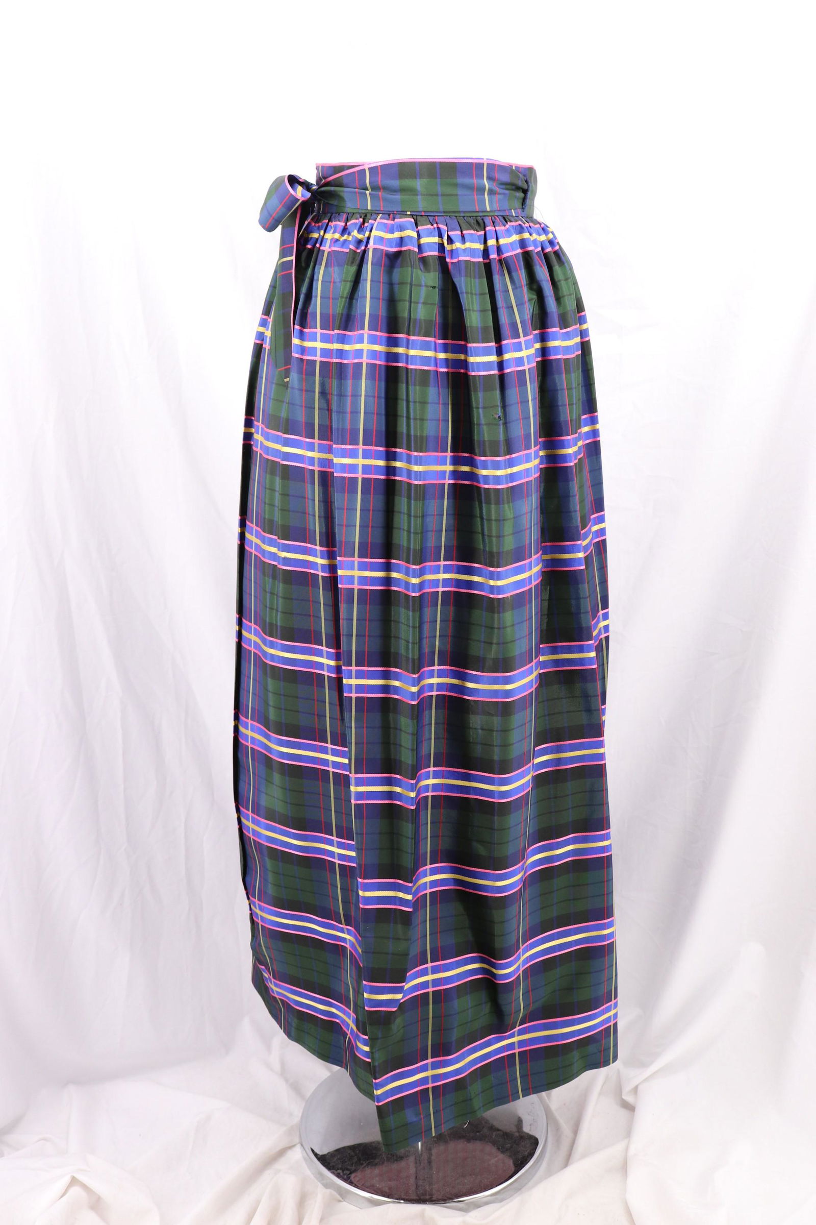 Vintage 1990's ELLEN TRACY Taffeta Wrap Skirt (1 of 13)
