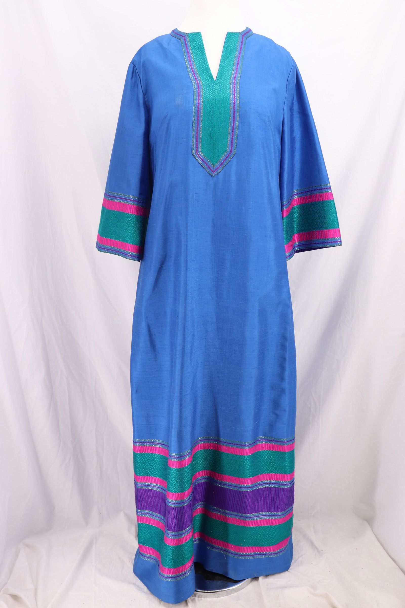 Vintage 1980's GUMP'S Silk Caftan (1 of 14)