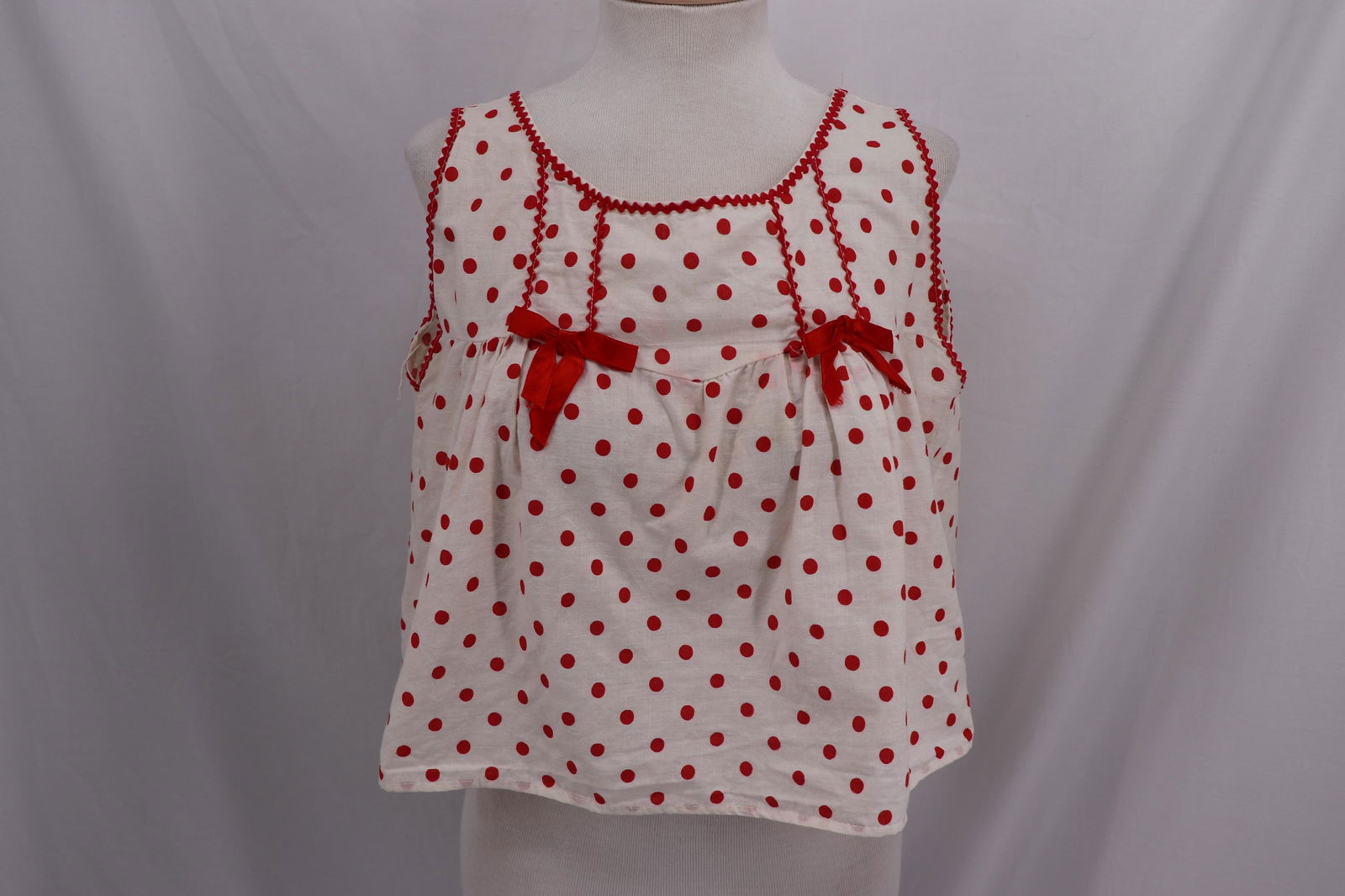 Vintage 1960's PAULETA Polka Dot Smock Top (1 of 5)