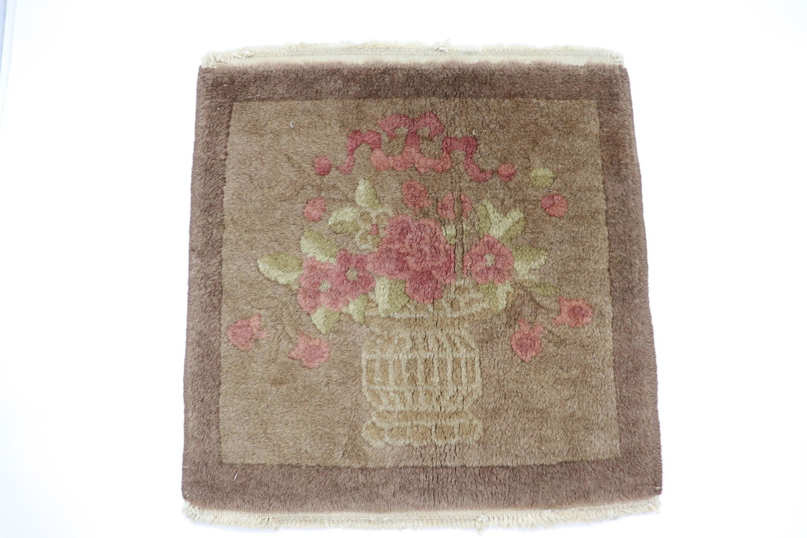 Antique Persian Prayer Rug: approx. 15 1/2 x 1 inches, pot with flower design. Good condition