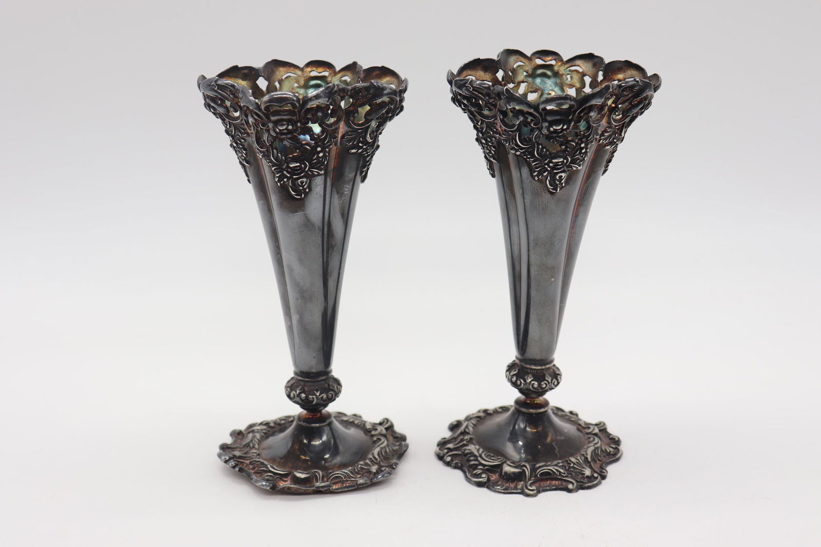 Pair of Victorian Silver Plate Carved Bud Vase (1 of 5)