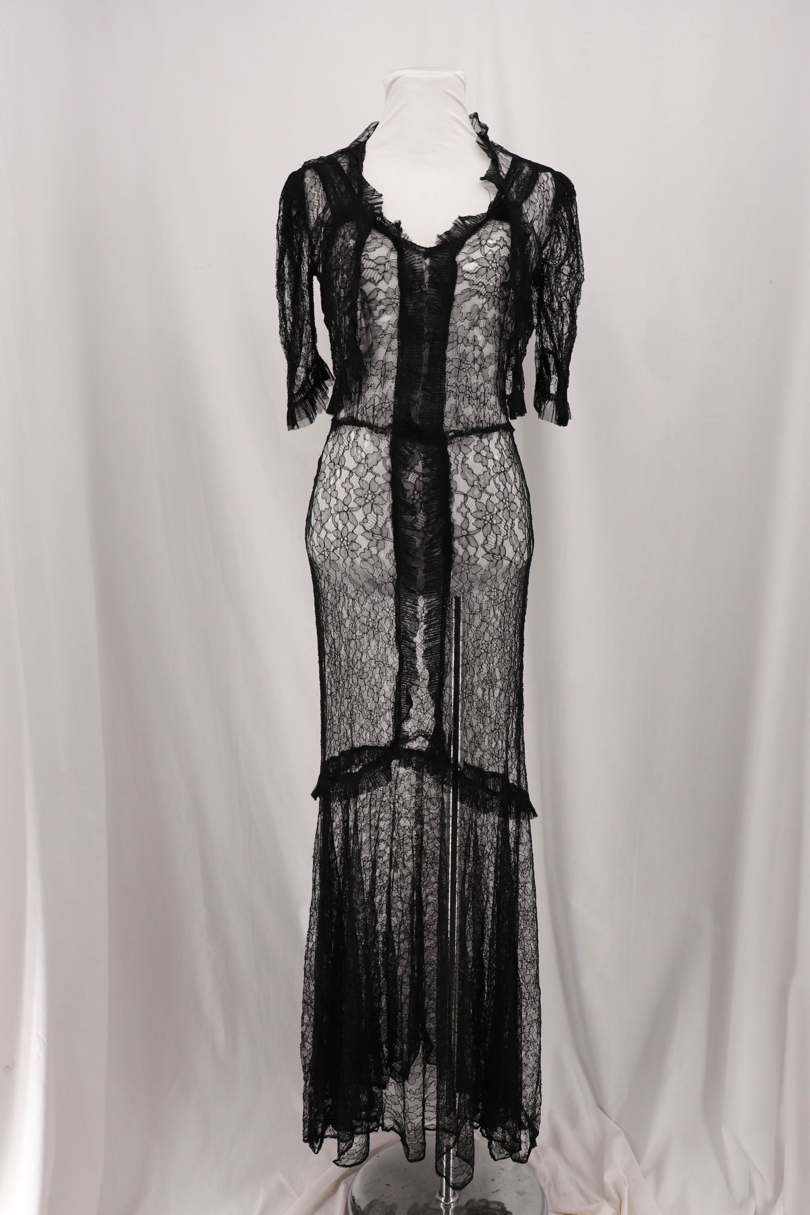Vintage 1930's Black Lace Gown & Crop Jacket (1 of 9)