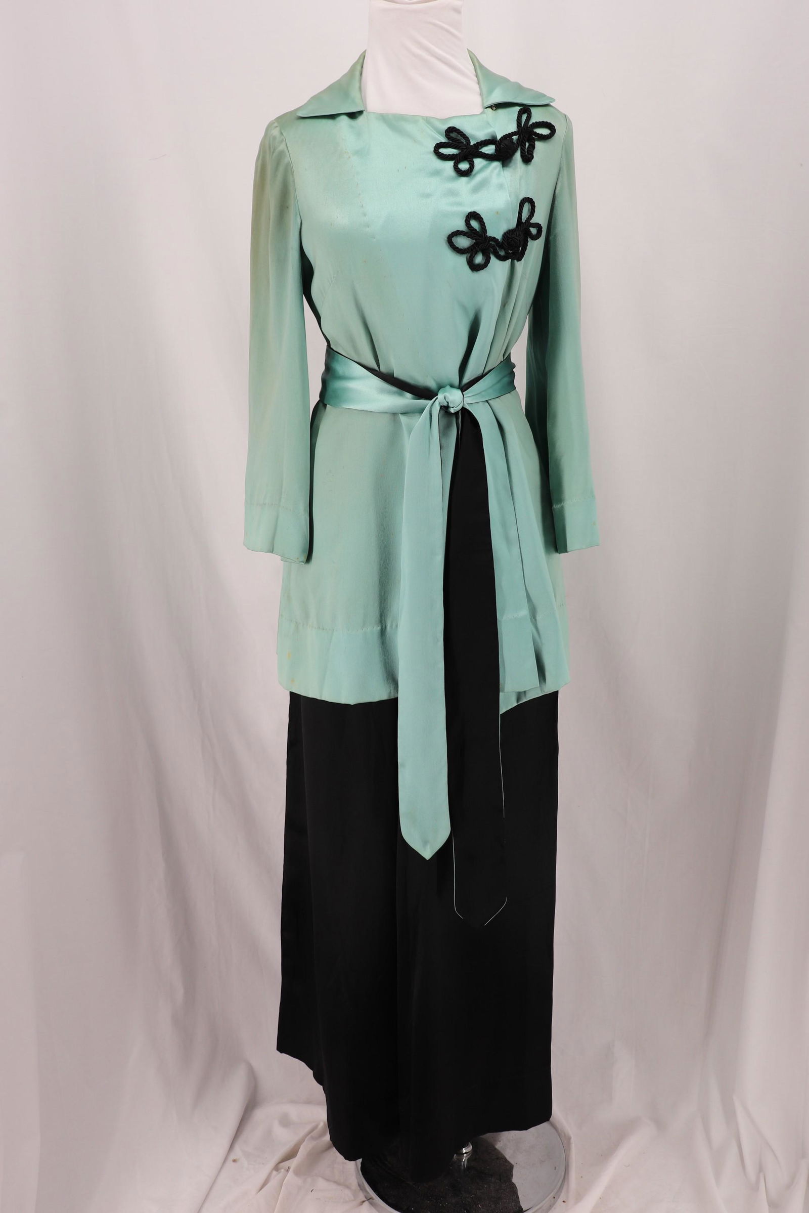 Vintage 1930's Women's, Satin Pajama Set (1 of 10)