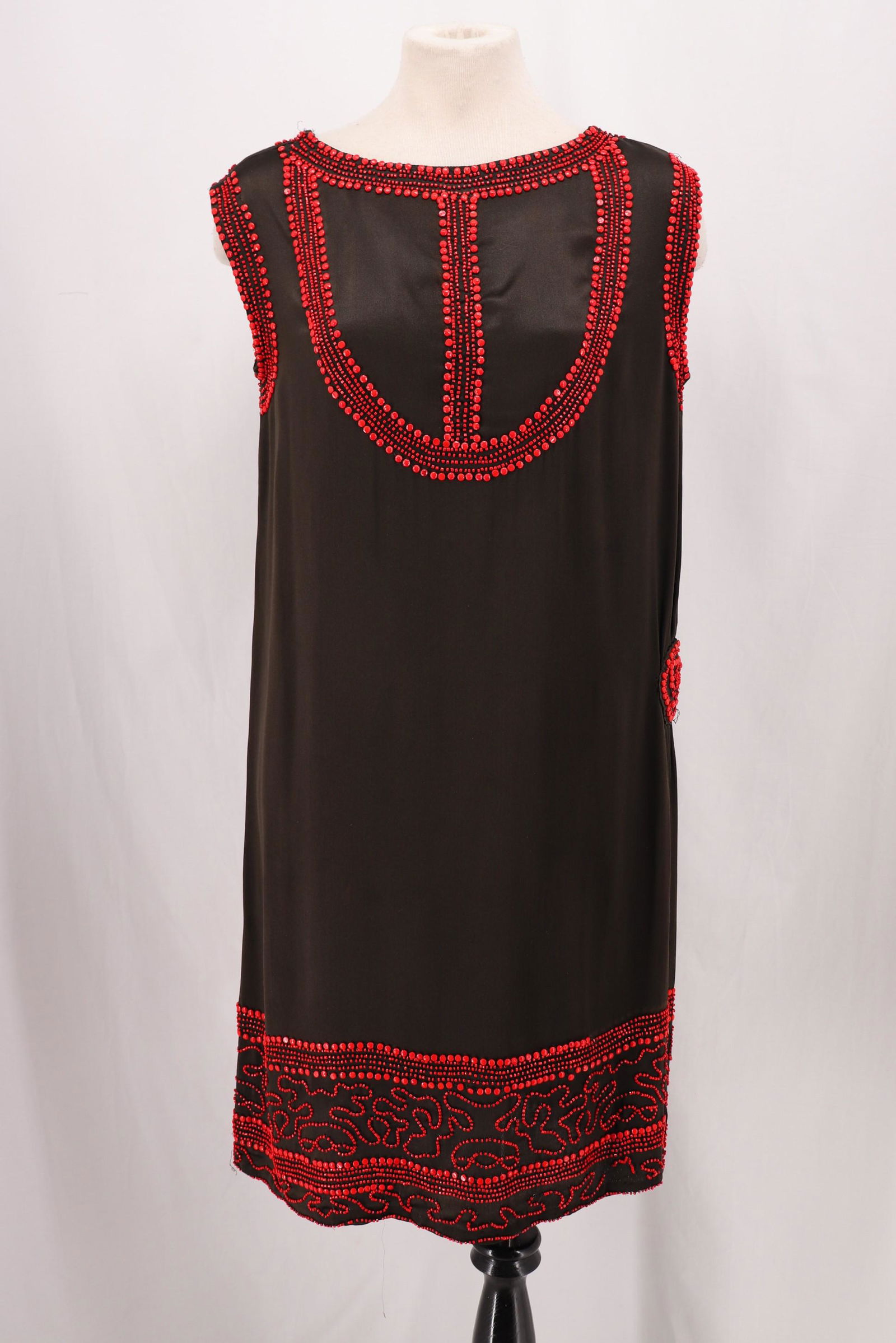 Vintage 1920's Black Satin & Red Beaded Flapper Dress (1 of 8)