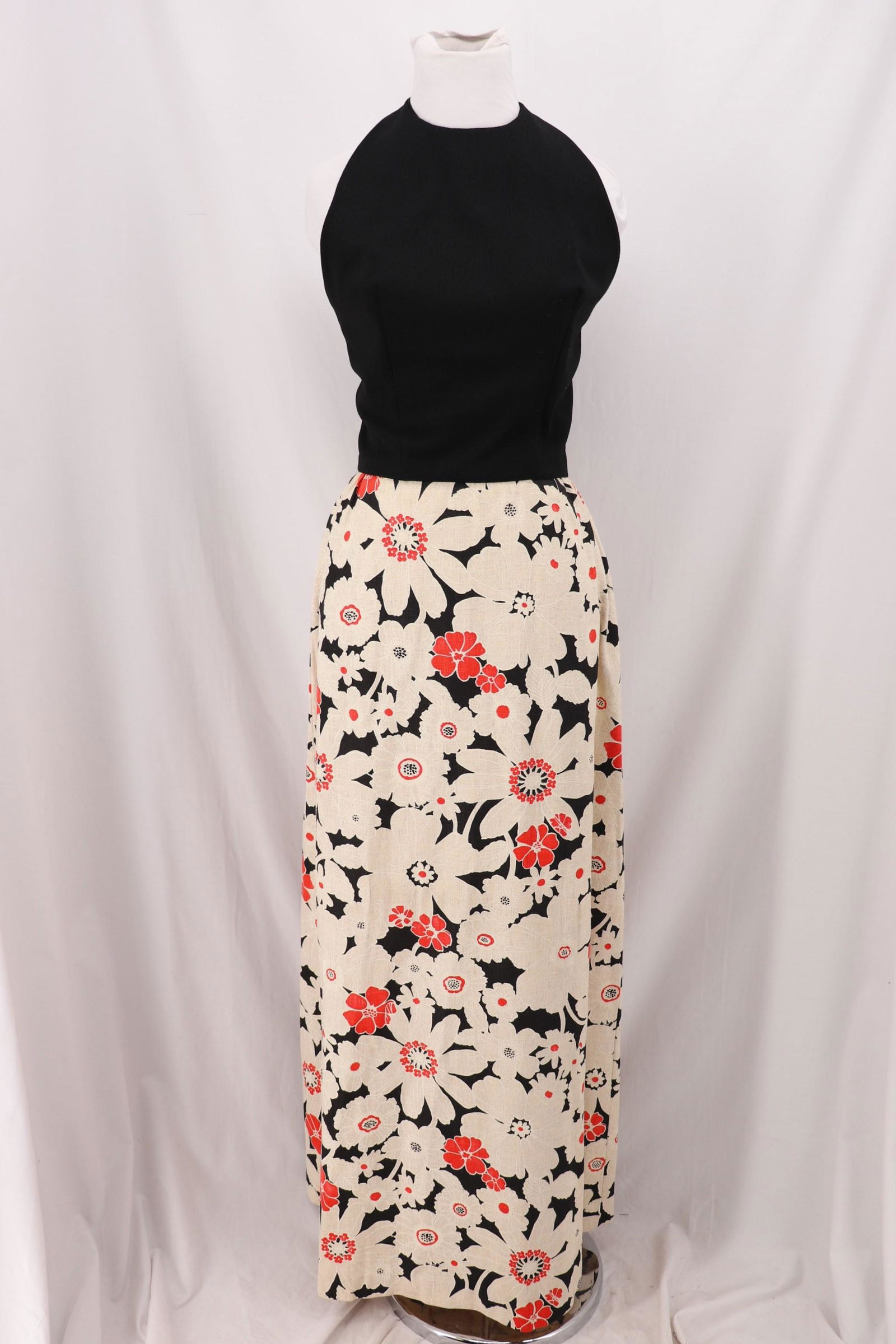 Vintage 1970's Halter Top Gown (1 of 6)