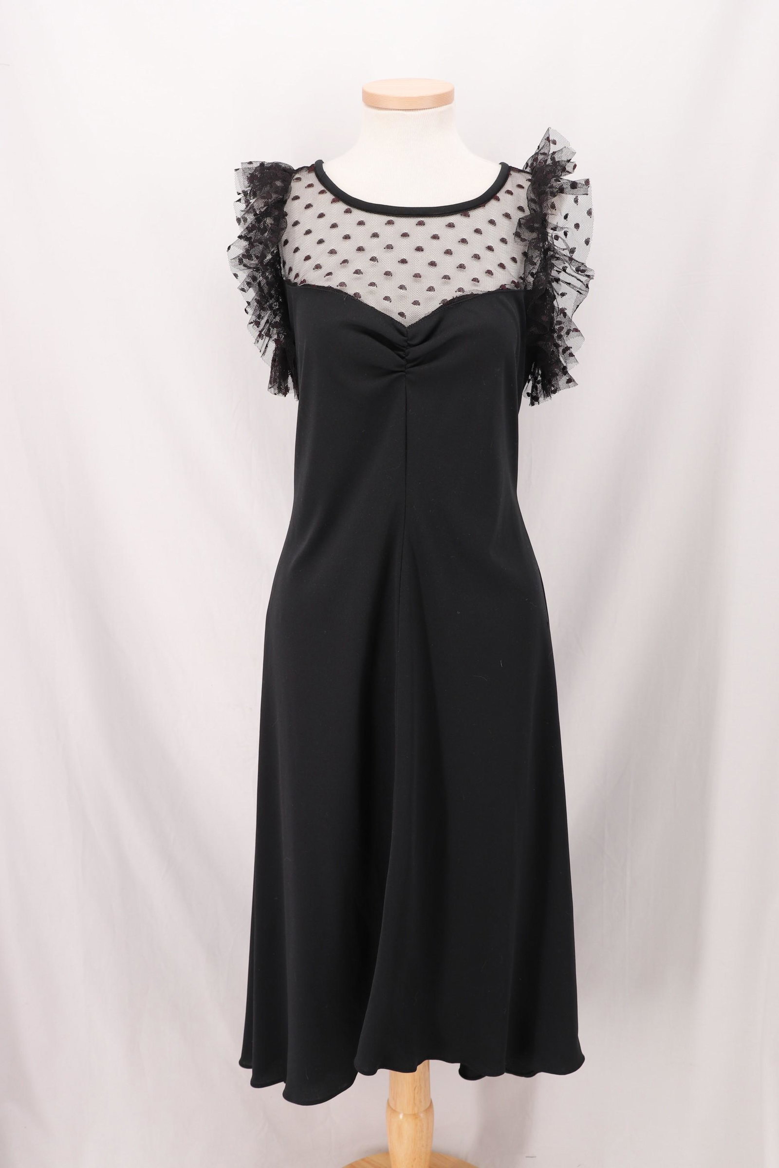 Vintage 1970's Netted Bodice Fit & Flare Disco Dress: Ruffled arm openings, scoop neck, stretch dot netted bodice, gathered at front bust line, flared skirt, approx. 36 bust, 30 waist, with stretch, spandex poly knit