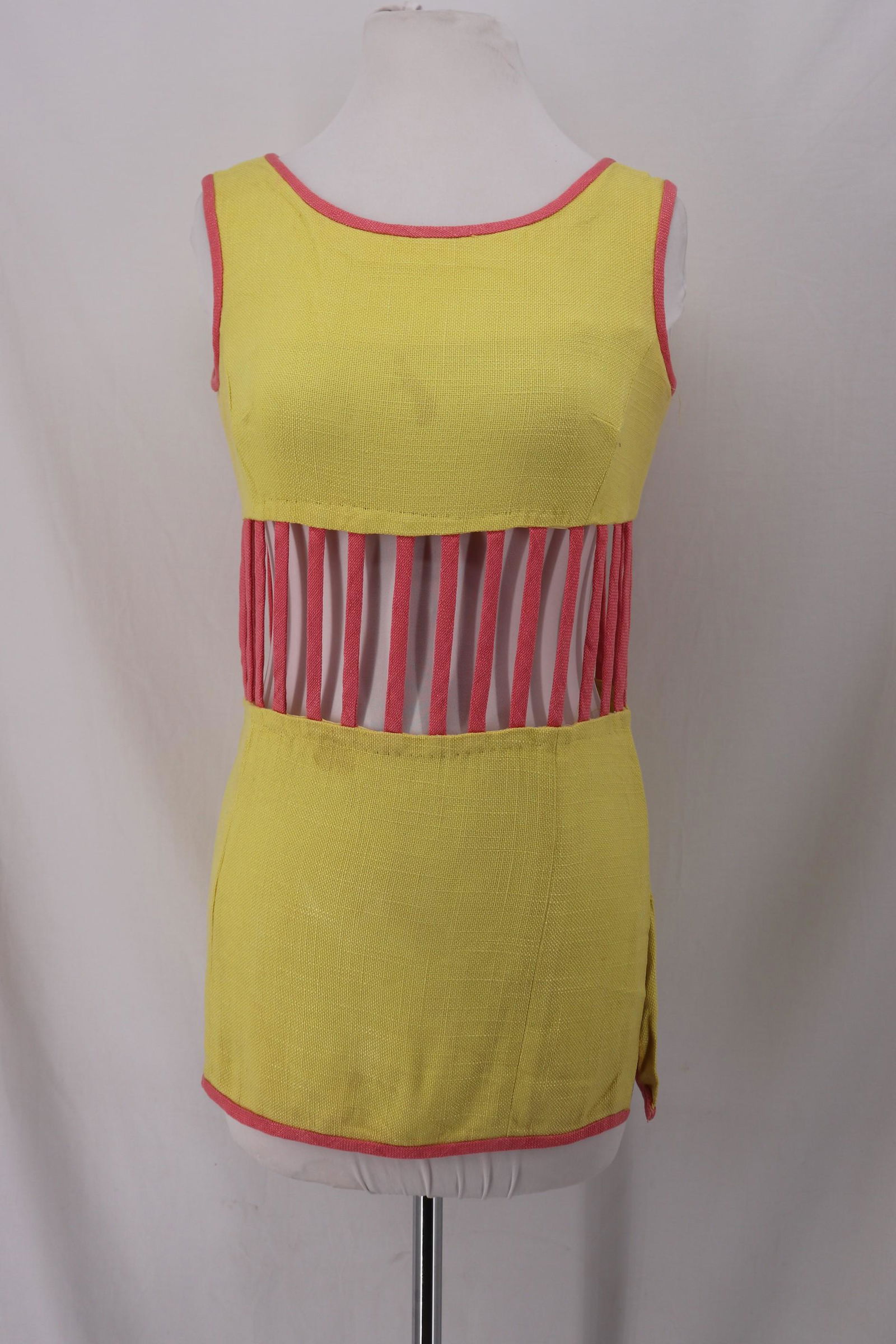Vintage 1960's Austin Powers Style Mini Dress (1 of 18)
