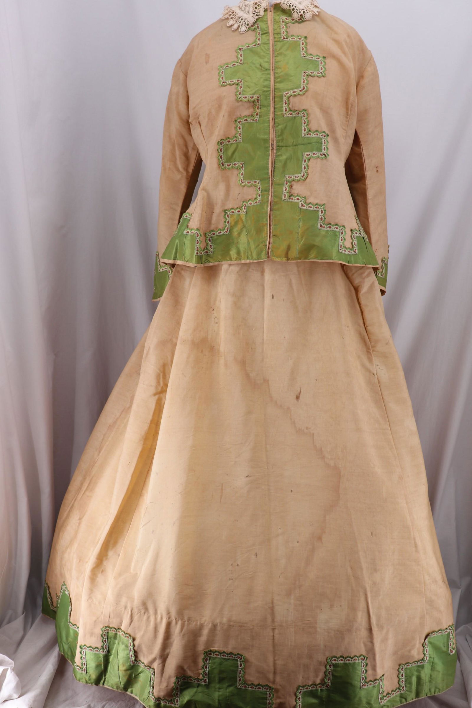 Antique 1800's 3 Piece Skirt, Bodice, & Jacket Set (1 of 20)