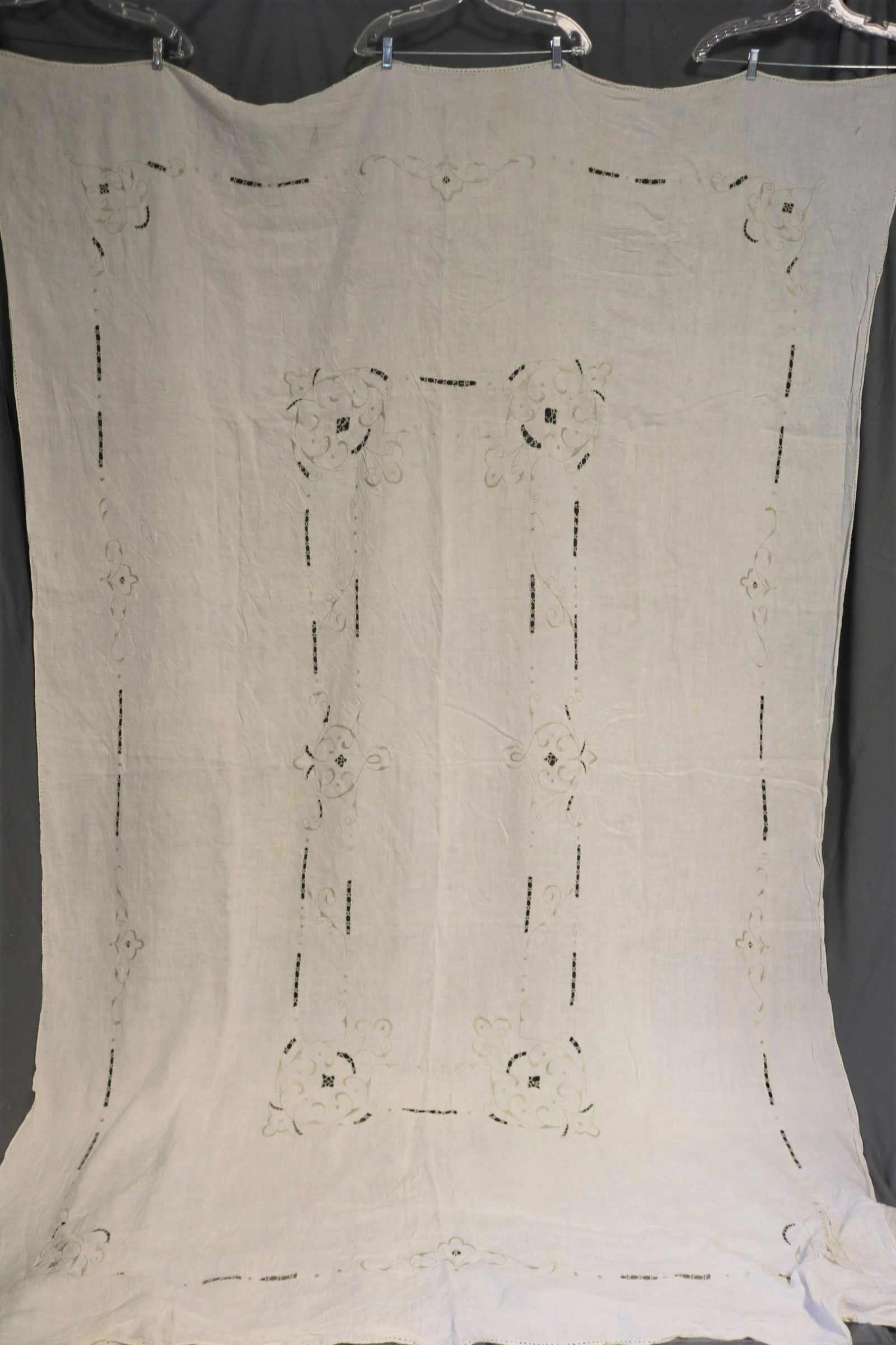 Vintage Large Rectangle Madeira Style Table Cloth (1 of 6)