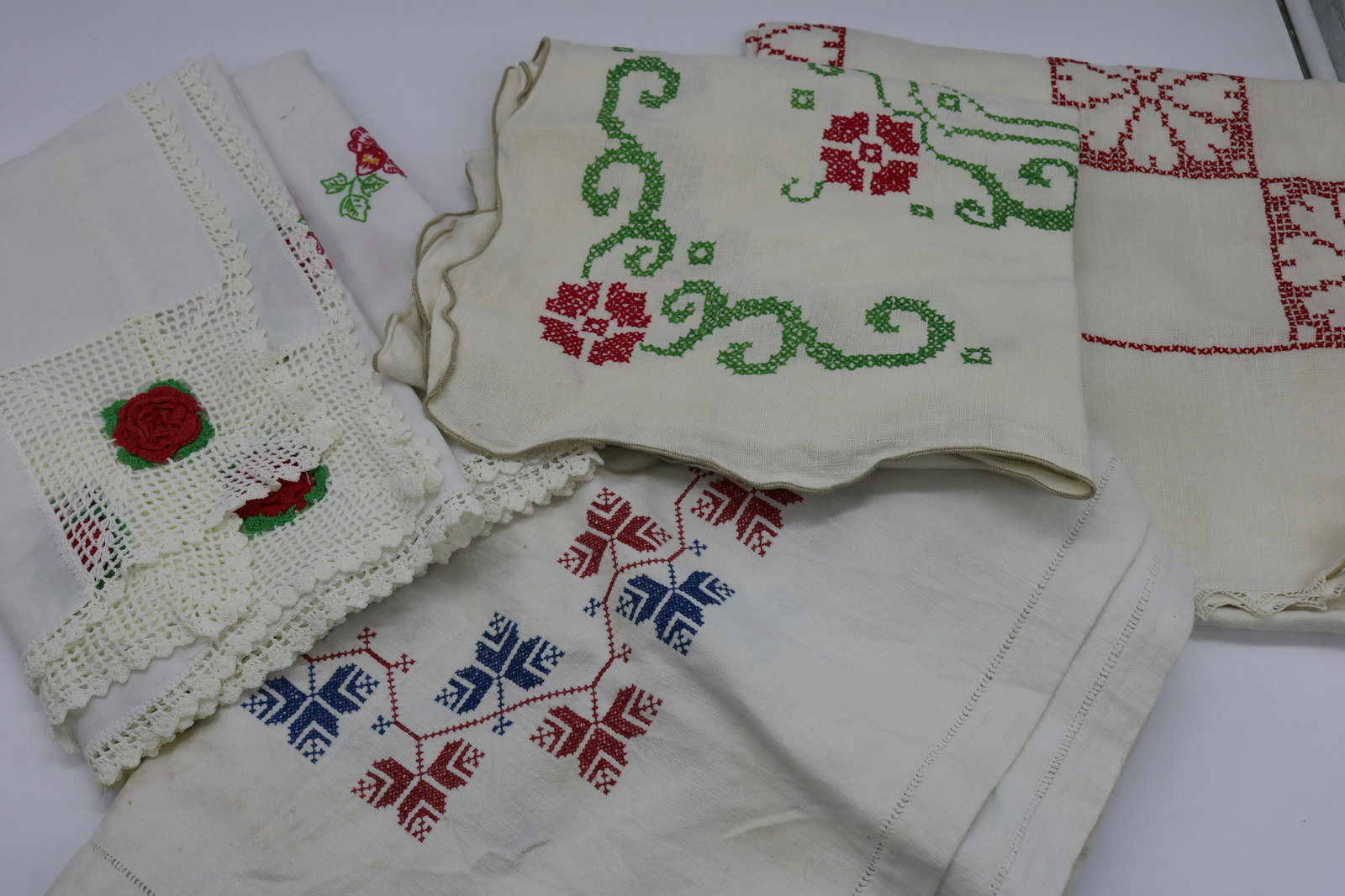 Lot of 4 Vintage Embroidered Table Cloths: all hand embroidered one with raised crochet roses