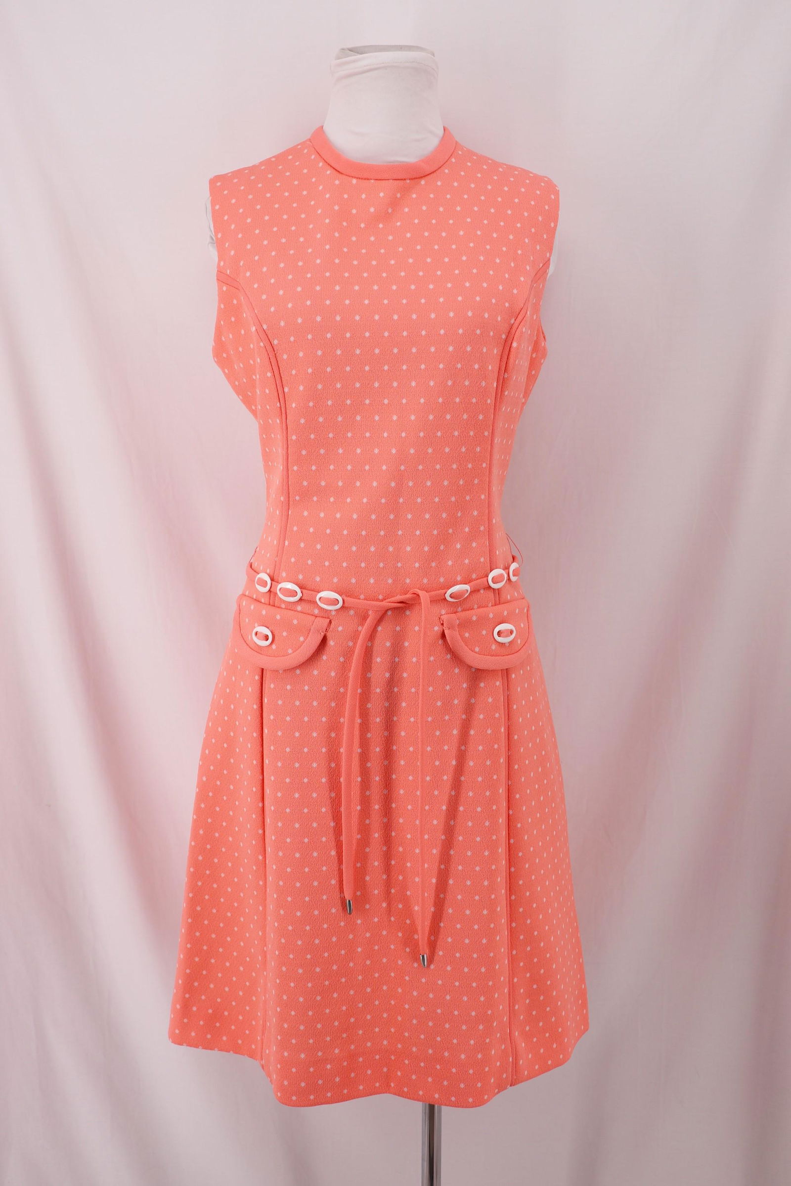 Vintage 1960's Lady Carol Polka Dot Shift Dress (1 of 10)