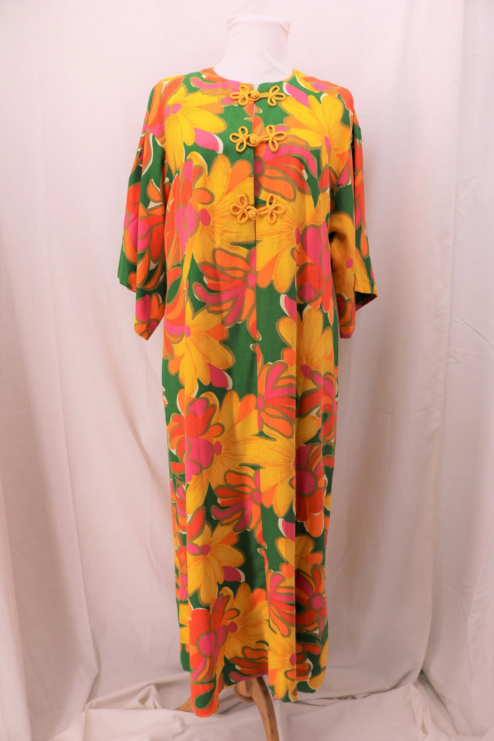 Vintage 1960's Groovy Cotton Caftan (1 of 5)