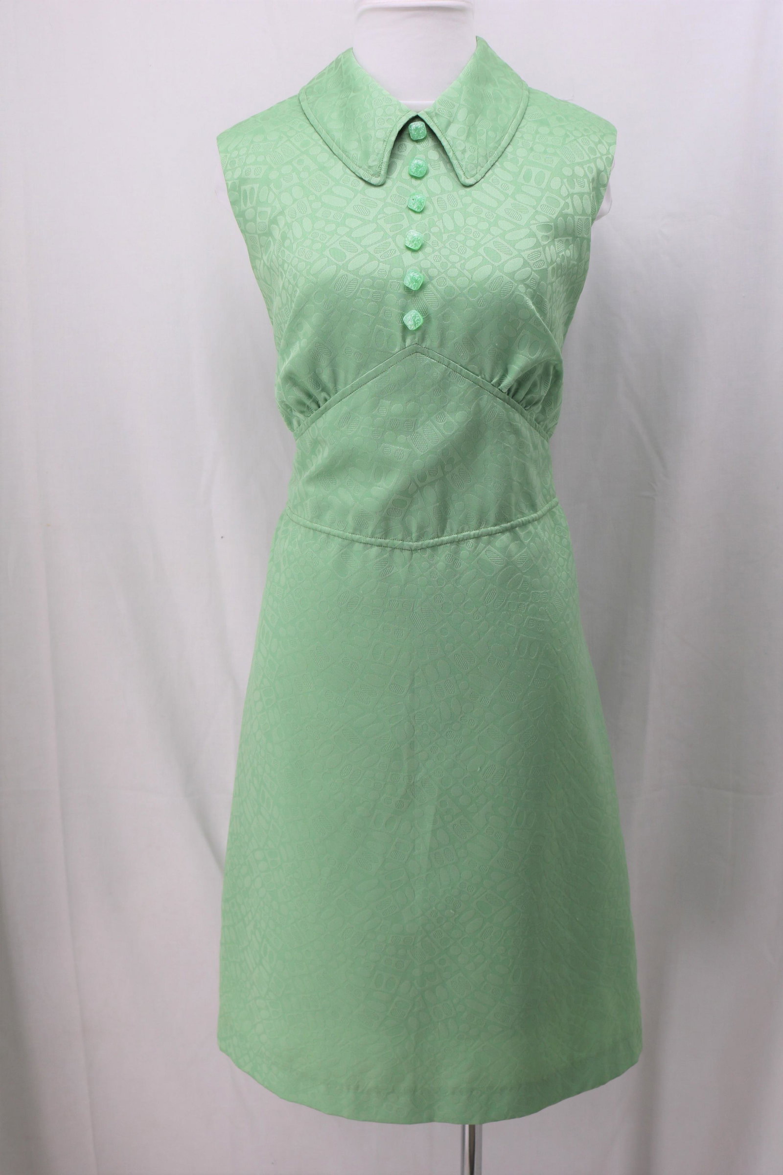 Vintage 1960/70's Green on Green Sheath dress (1 of 5)