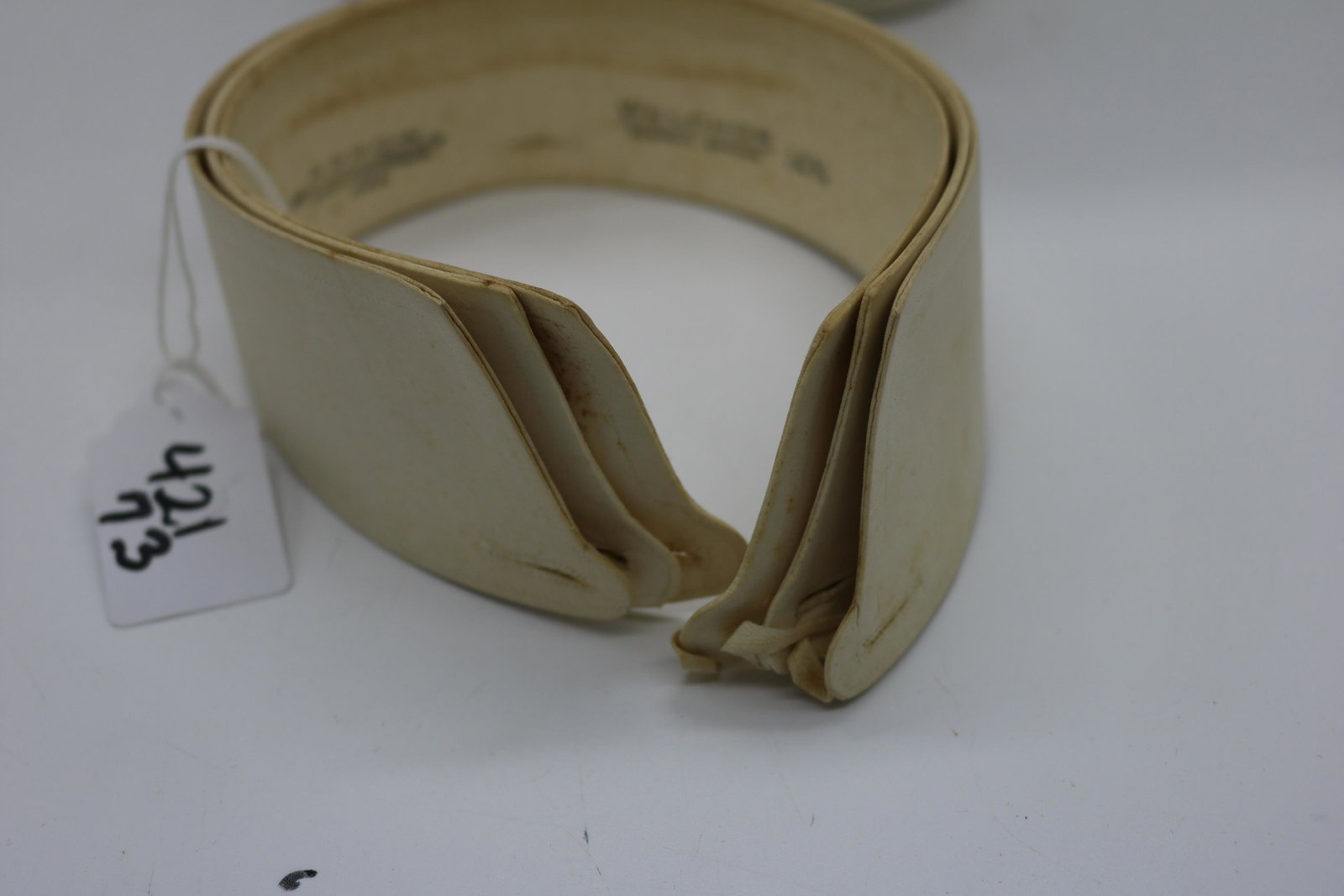 Lot of 3 Vintage Men's Arrow Detachable Shirt Collars (1 of 2)