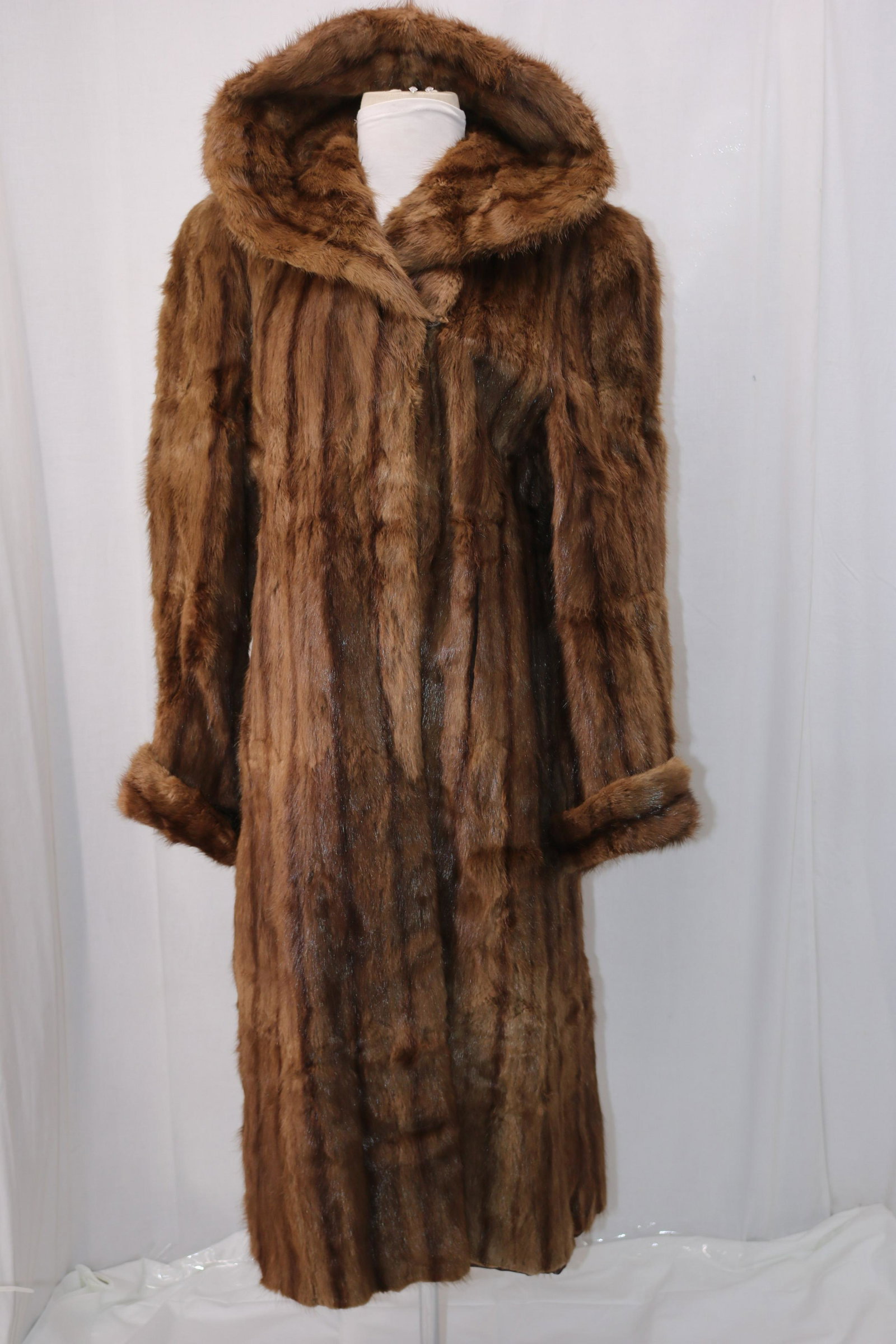 Vintage 1940's Ladies Striped Mink Bon Ton Coat (1 of 8)