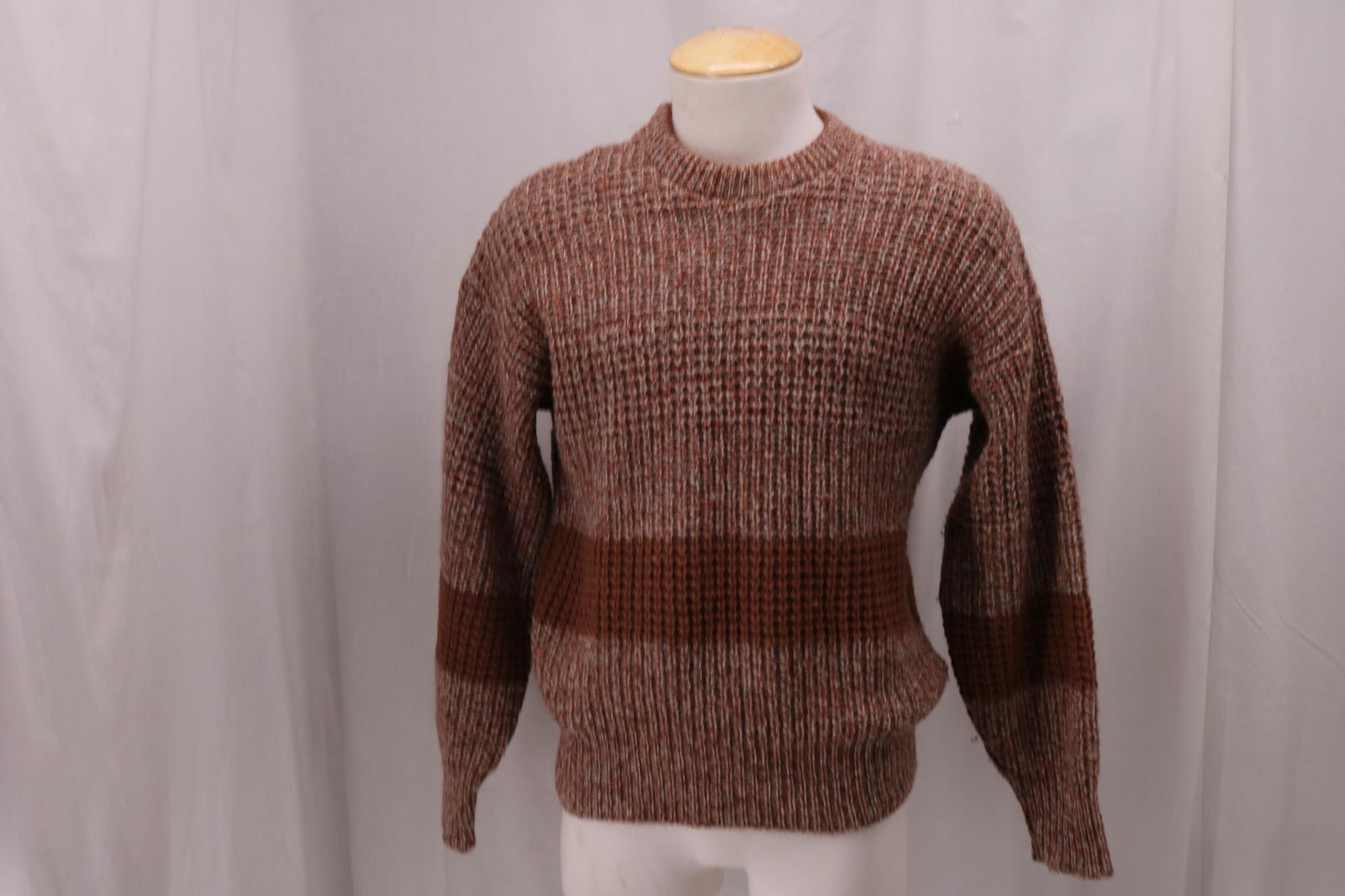 Vintage 1970's Caldwell Men's Wool Blend Sweater (1 of 5)