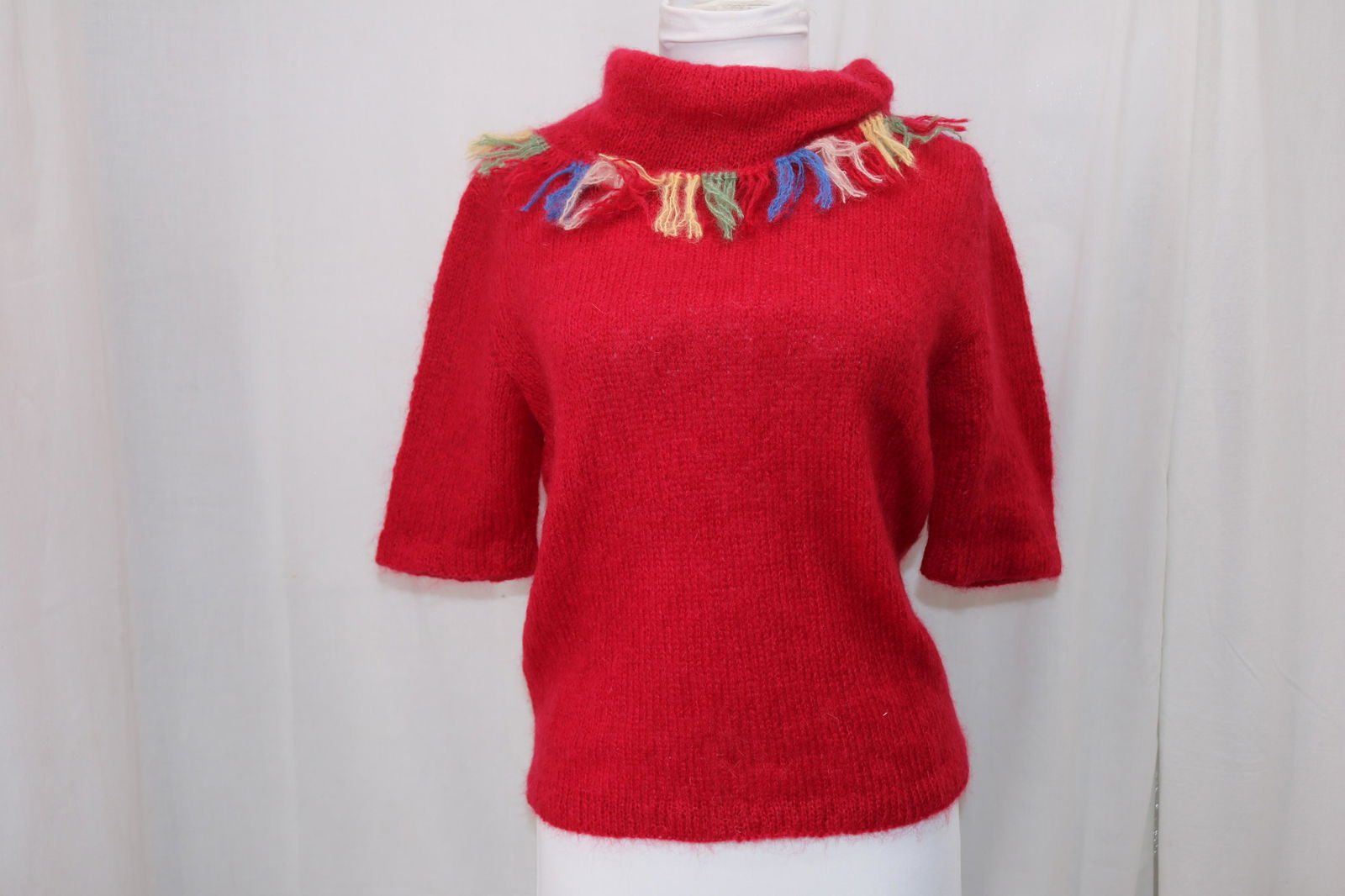 Vintage 1950's/60's Hand Knit Sweater Top With Fringe (1 of 4)