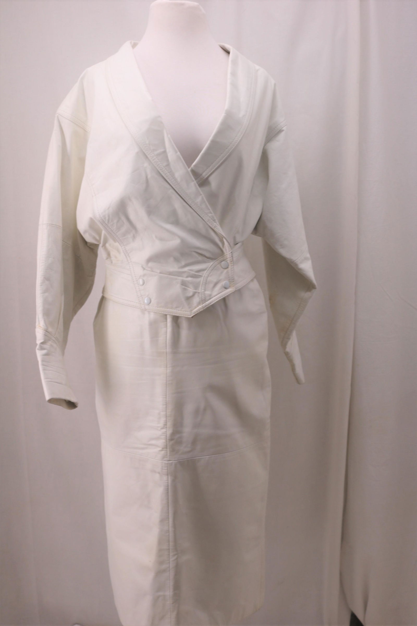 Vintage 1980's Ladies Berman's White Leather Jacket & (1 of 11)