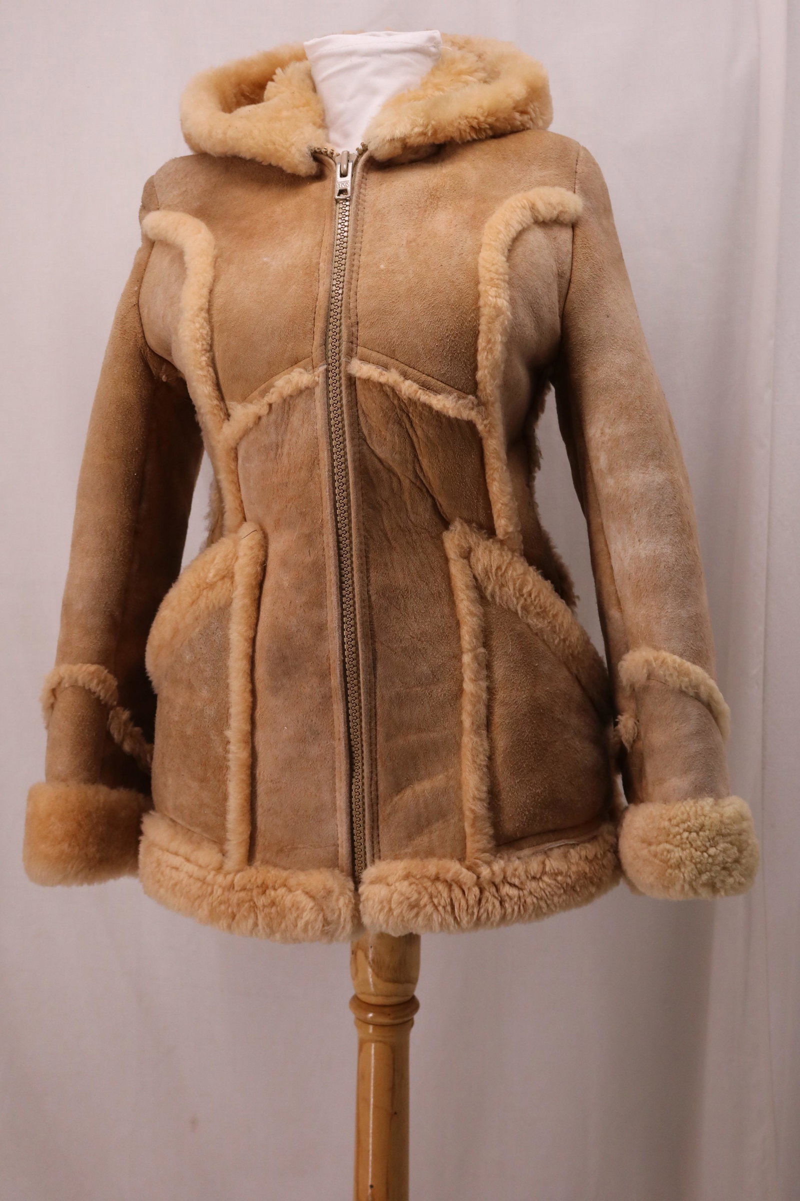 Vintage 1970's American Sheepherder Sheepskin Coat (1 of 5)