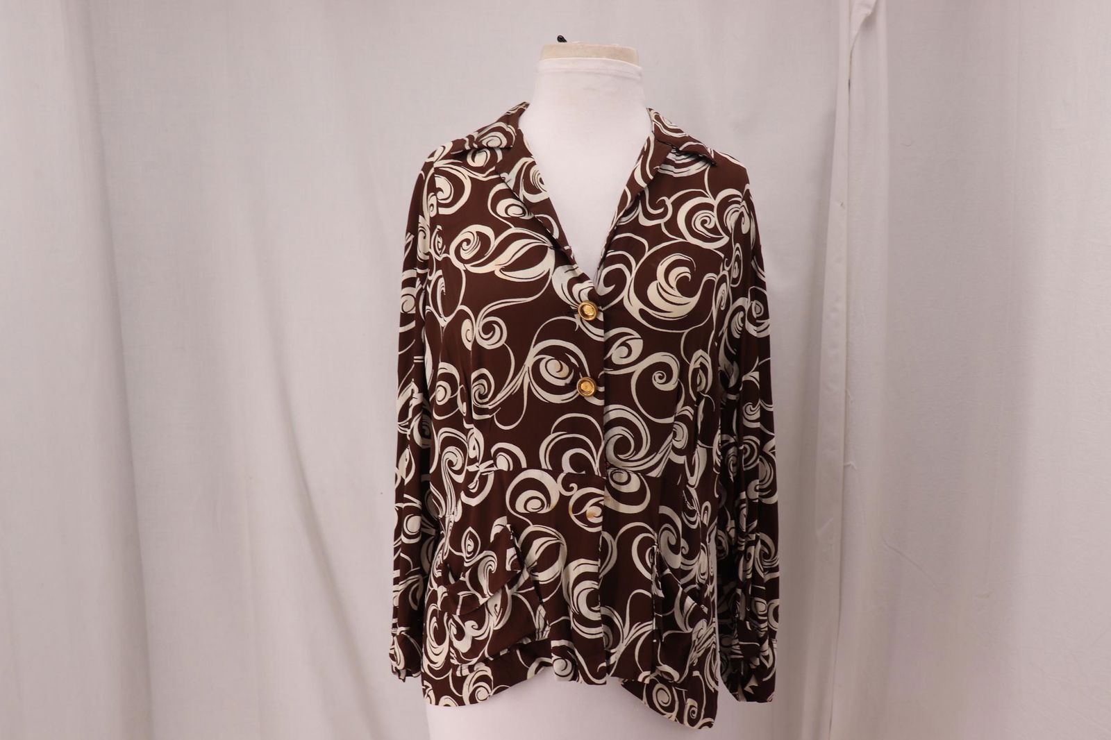 Vintage 1940's Swirl Print Blouse (1 of 6)