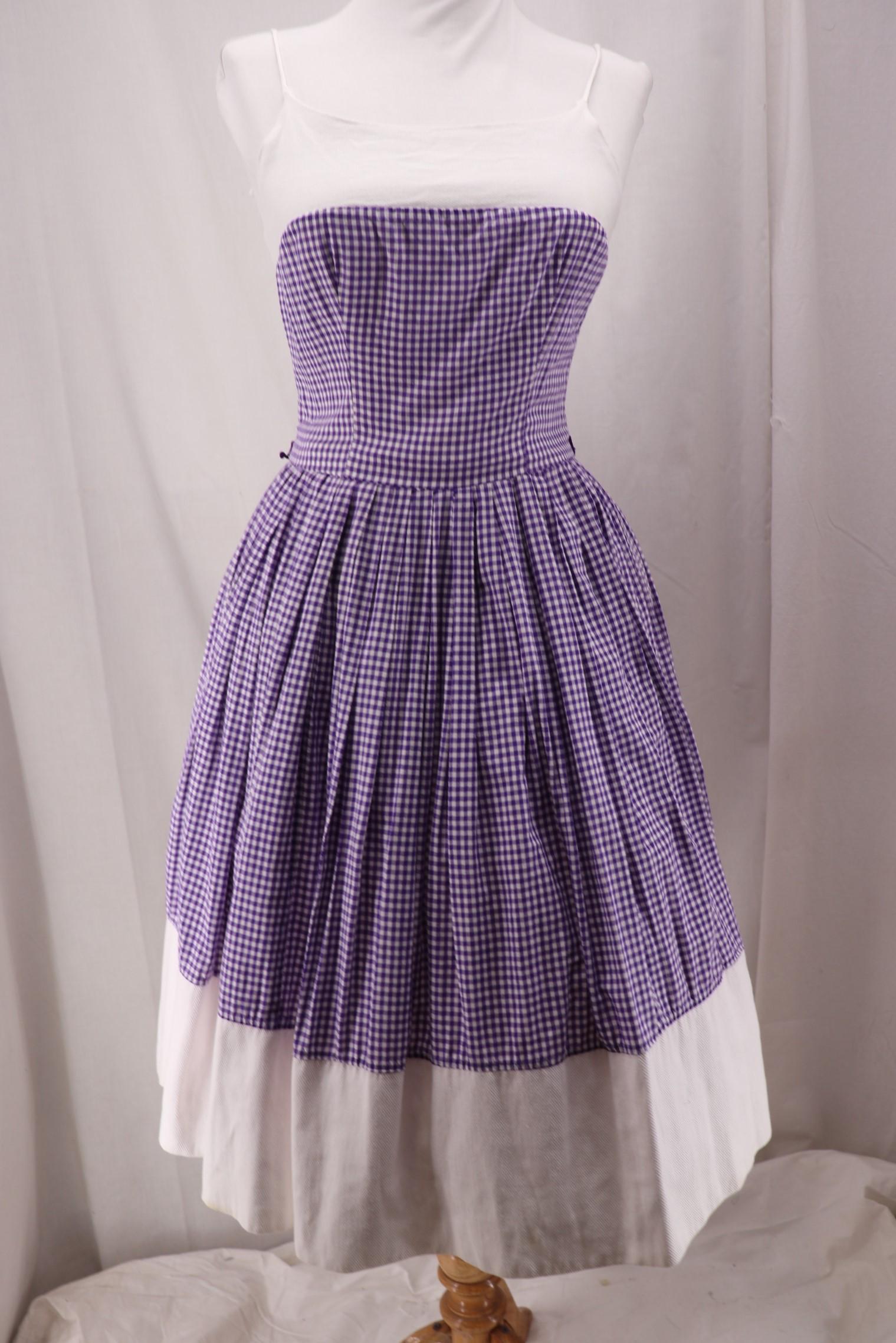 Vintage 1950's Junior House Milwaukee Sundress (1 of 5)