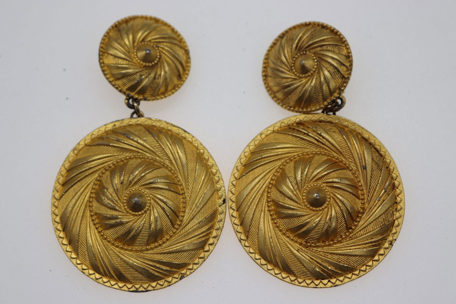 Vintage Ellen Designs Clip-On Earrings (1 of 6)