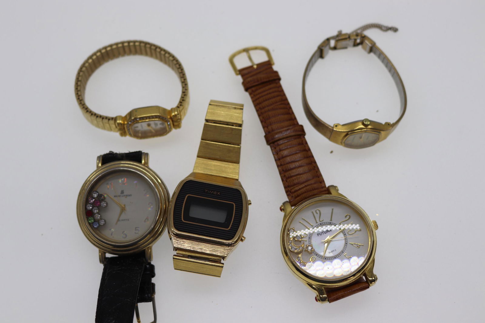 Lot of 5 Vintage Watches (1 of 12)