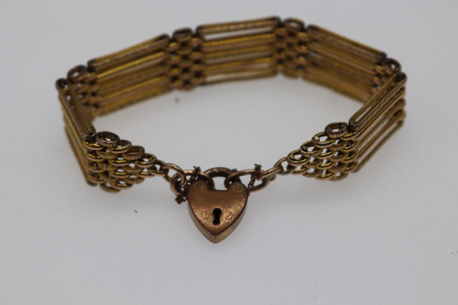 Vintage Rolled Gold Bracelet With Lock Charm Clasp (1 of 4)