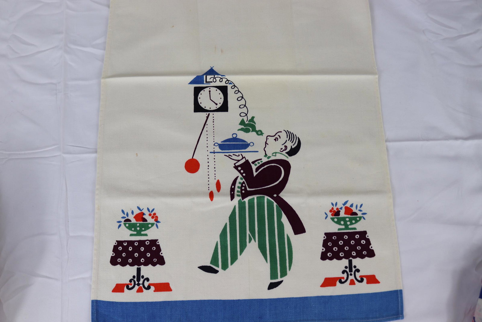 Vintage Novelty Waiter Kitchen Towel: see photos.
